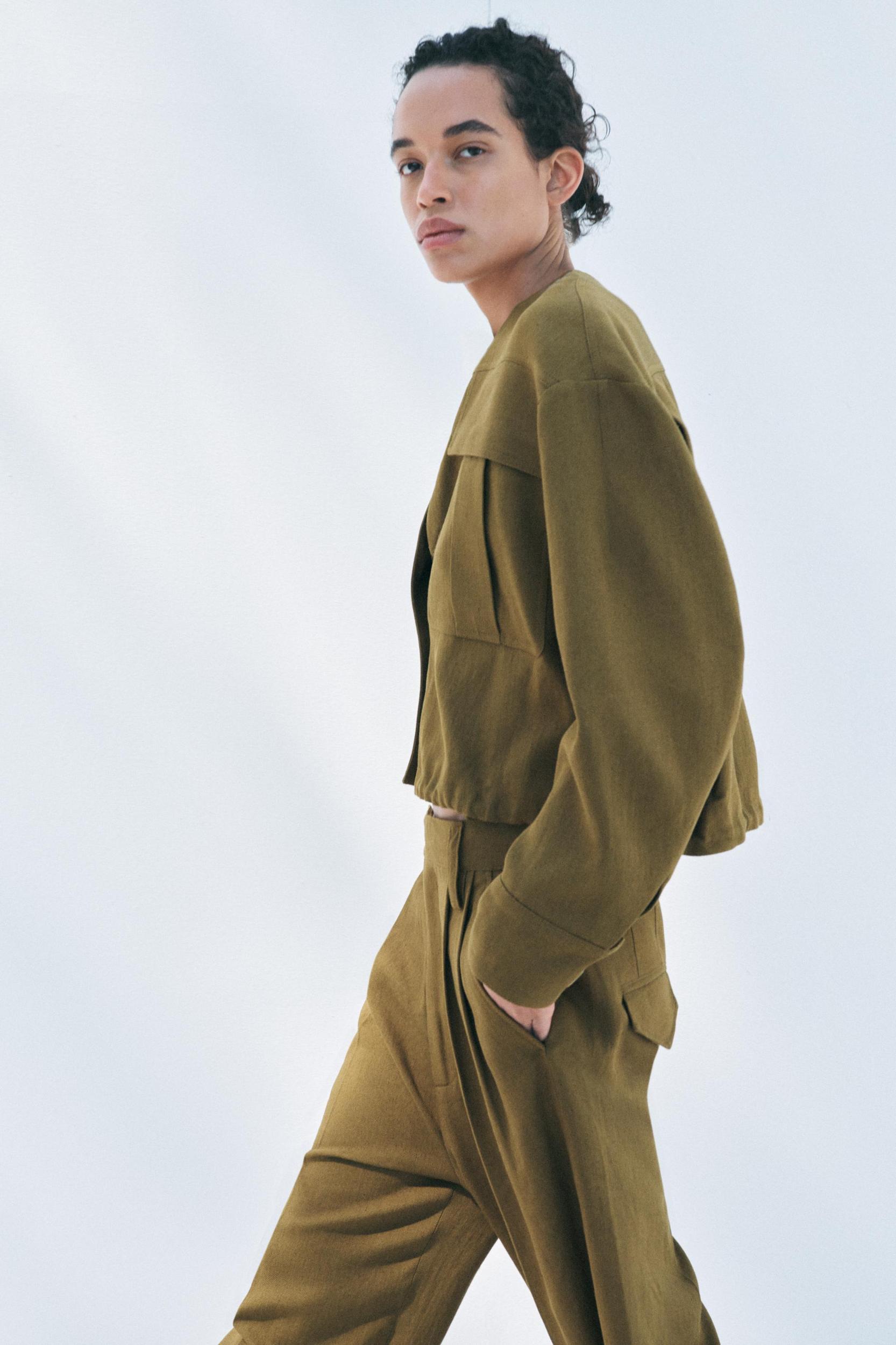 LINEN BLEND PLEATED PANTS ZW COLLECTION Product Image