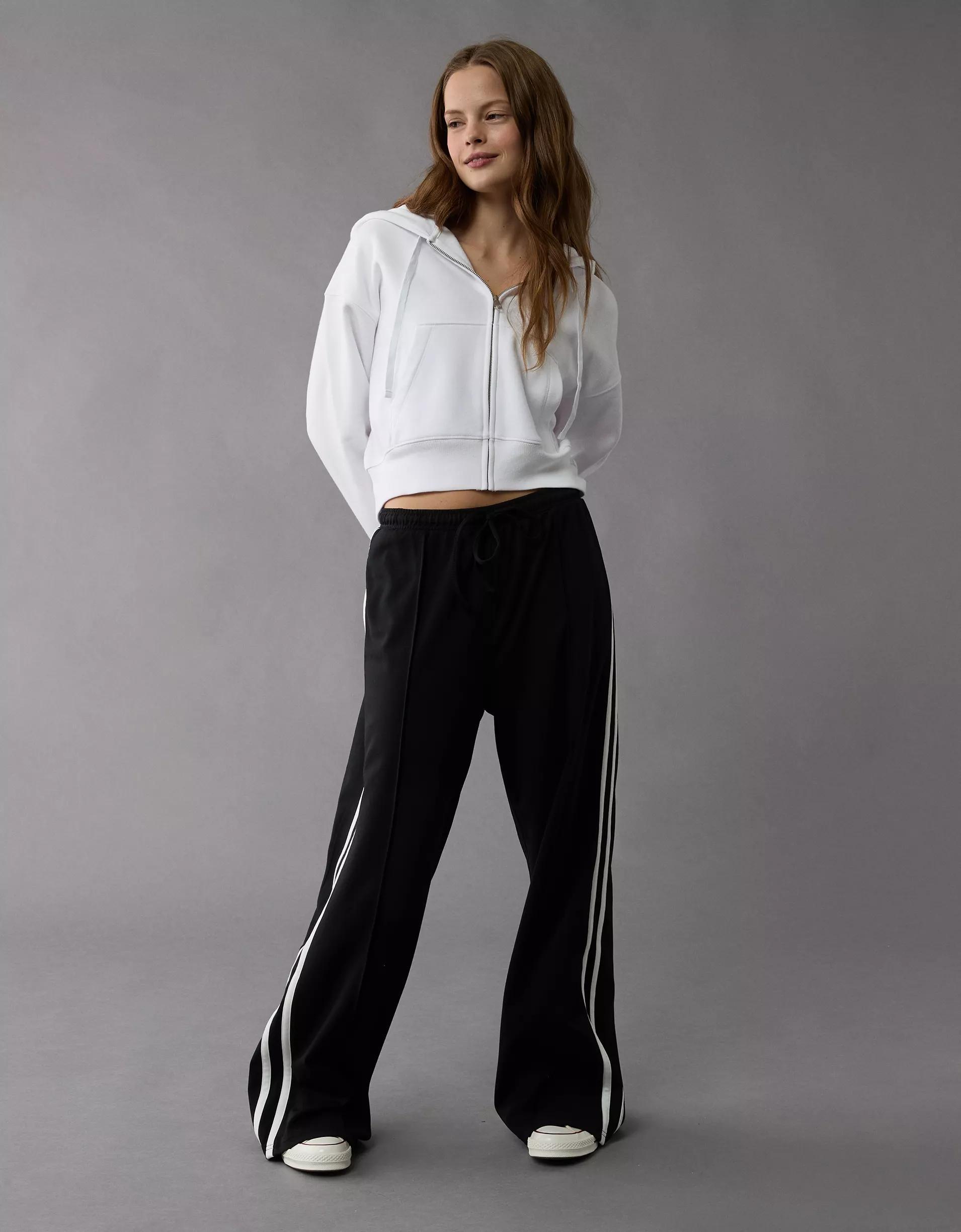 AE Everyday Luxe Zip-Up Hoodie Product Image