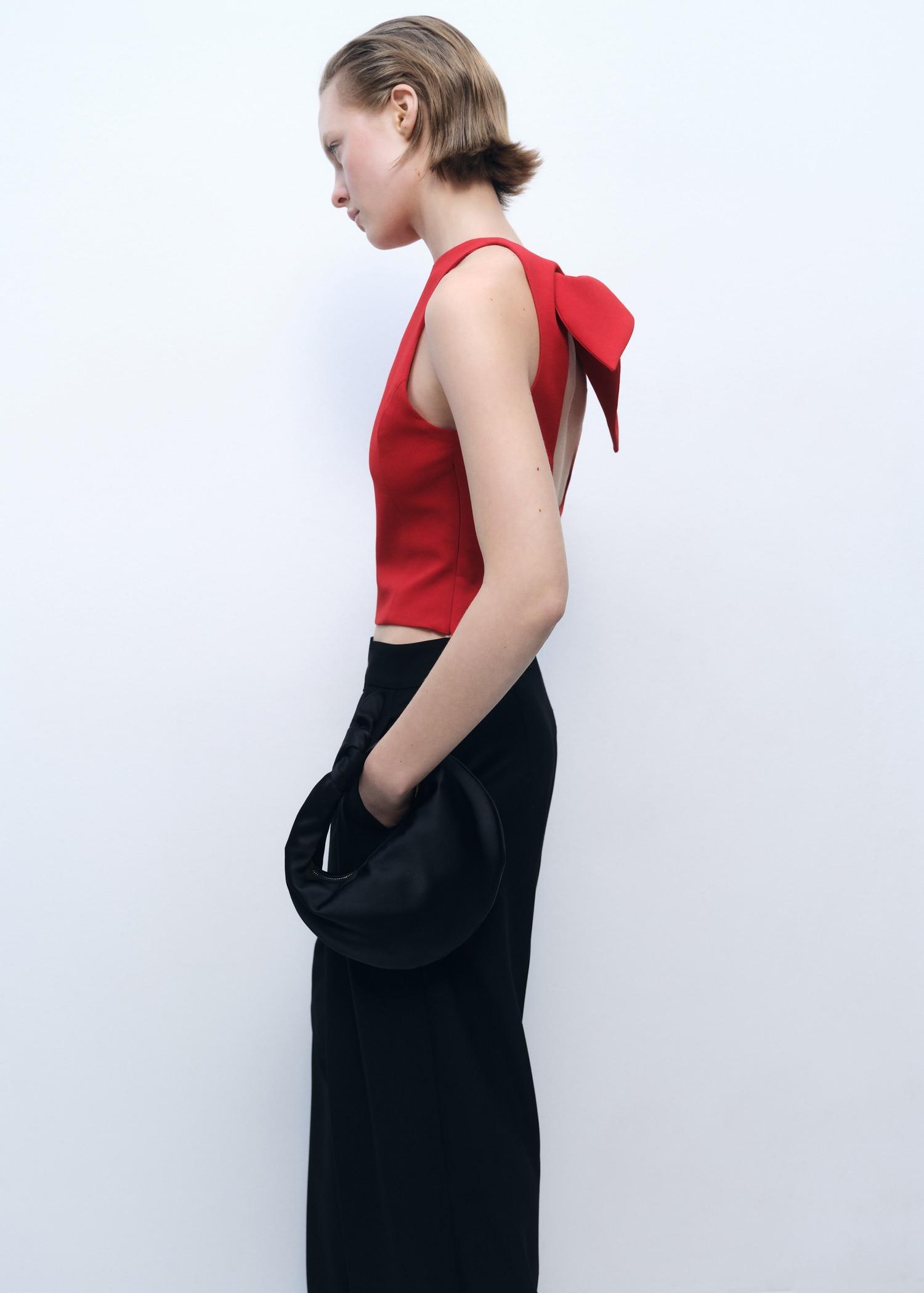 Crop top with bow on the back - Women | MANGO USA Product Image