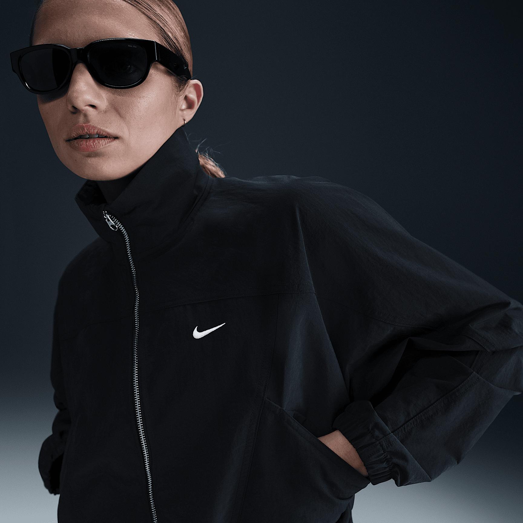 Nike Sportswear Everything Wovens Women's Oversized Repel UV Protection Jacket Product Image