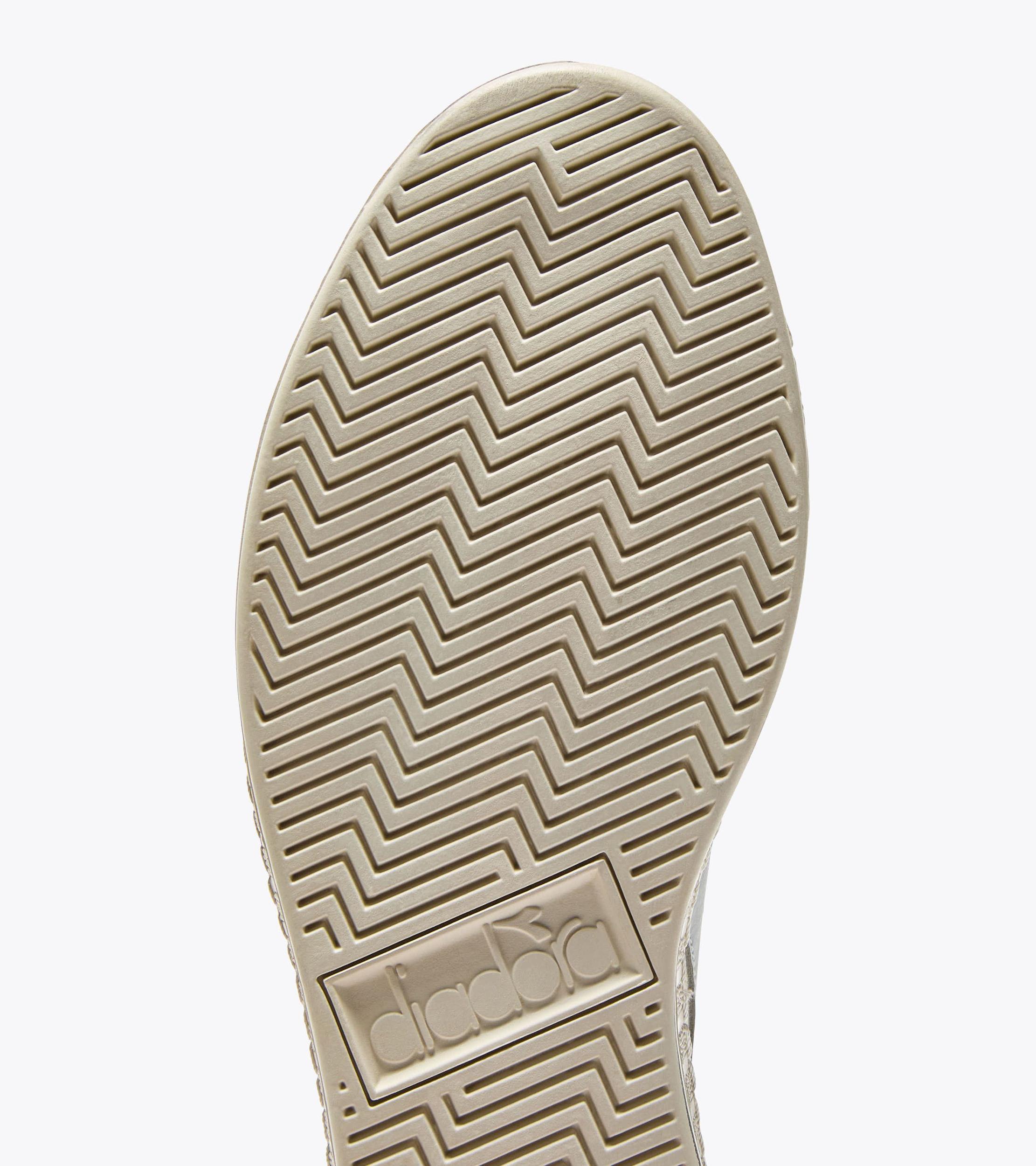 GAME L HIGH WAXED Product Image