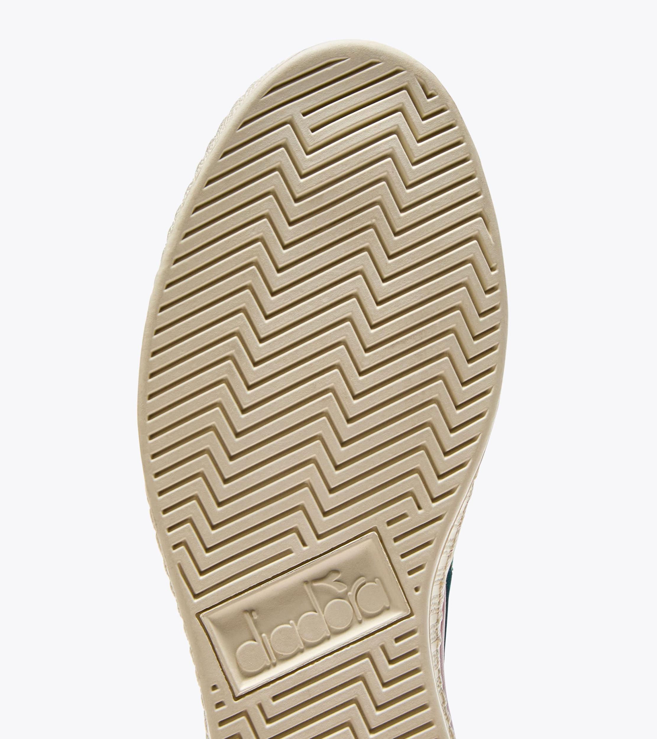 GAME L HIGH METALLIC WN Product Image