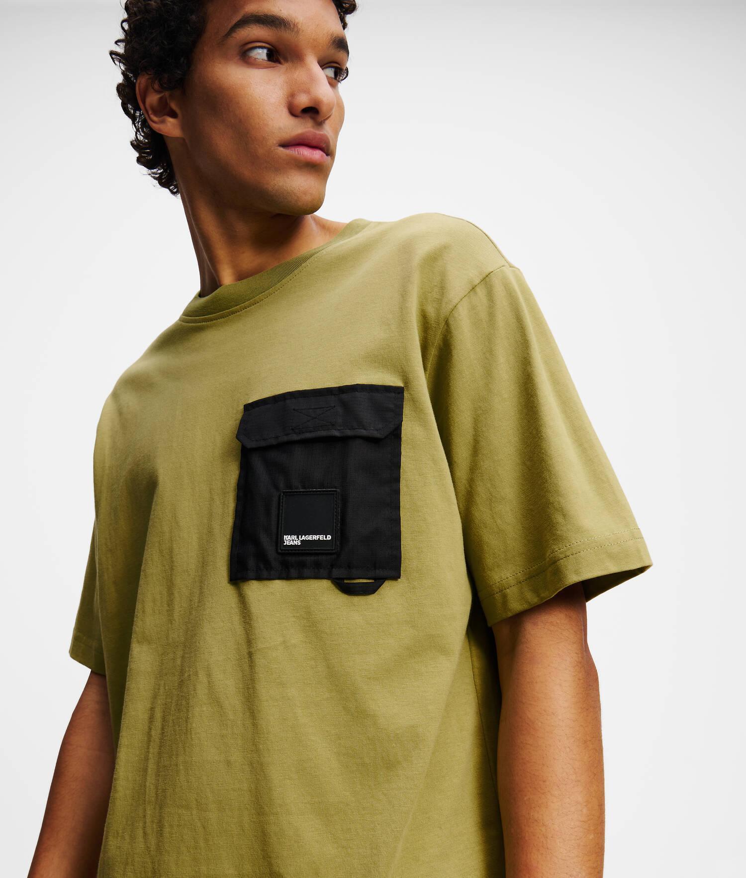 CHEST POCKET T-SHIRT Product Image
