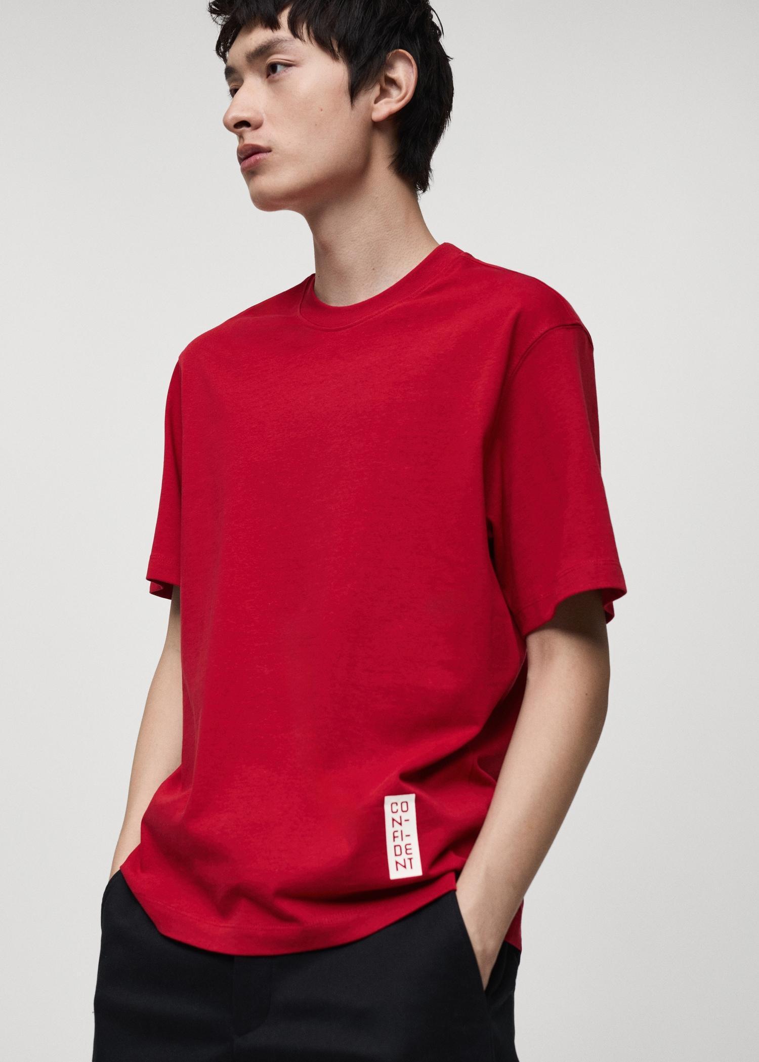 100% cotton t-shirt with printed text - Men | MANGO USA Product Image