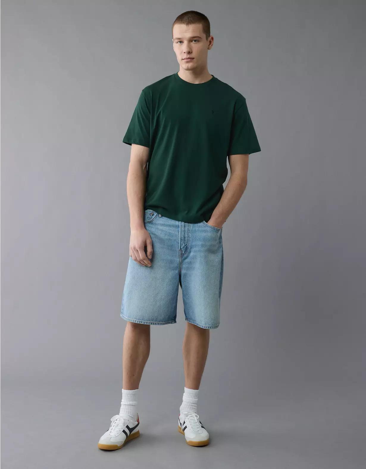 AE Icon T-Shirt Product Image