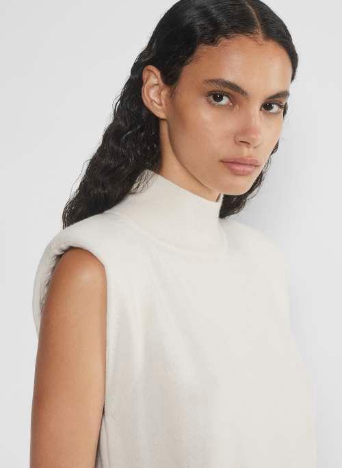 council merino wool sweater vest Product Image