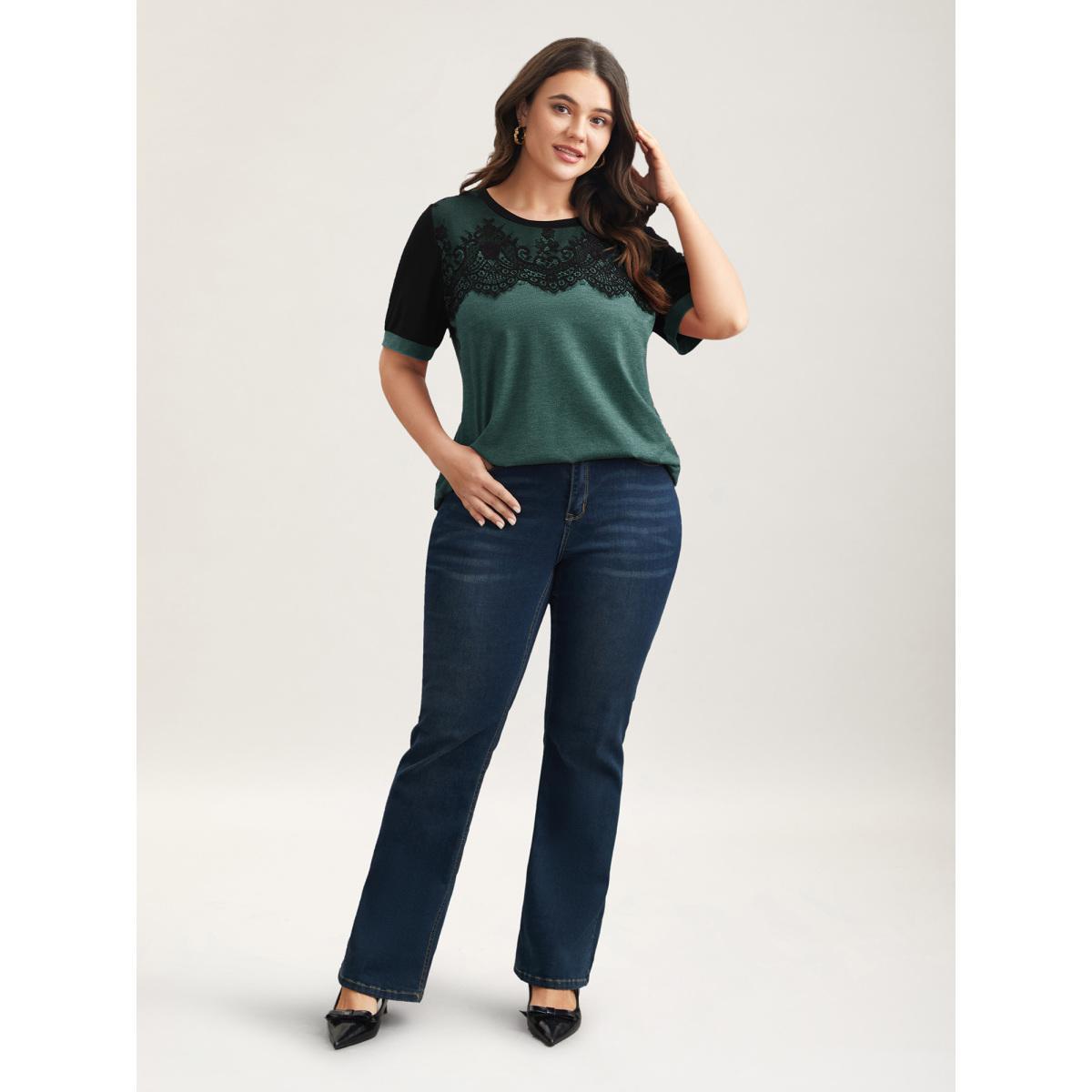 Plus Size Stretchy Scalloped Lace Color Contrast T-Shirt Indigo Women Elegant Contrast Round Neck Everyday T-shirts BloomChic 22-24/3X Product Image