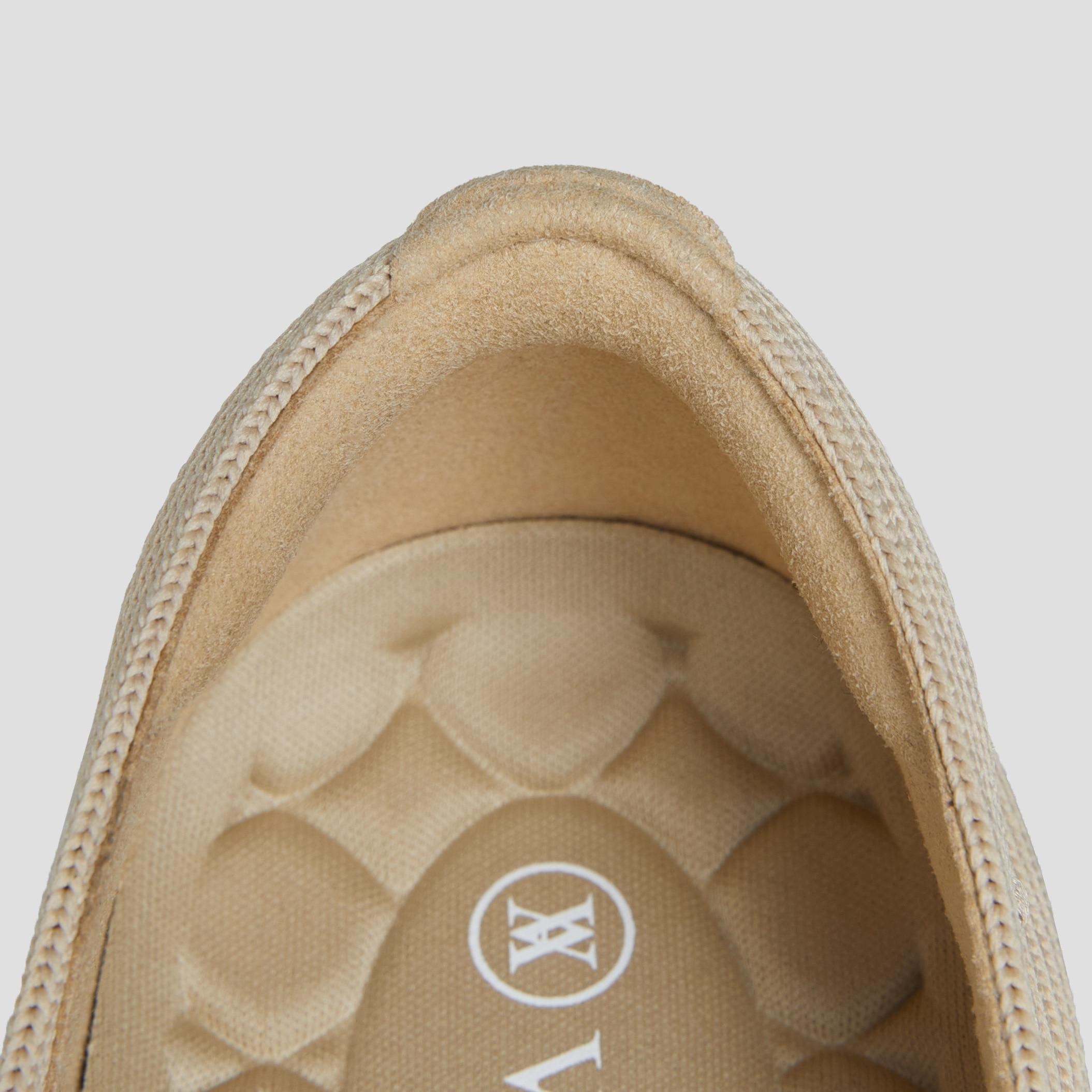 Lightweight Square-Toe V-Cut Flats (Margot Walker) Product Image