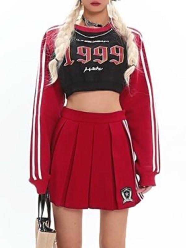 Contrast Color Raglan Print Crop Sweatshirt Product Image