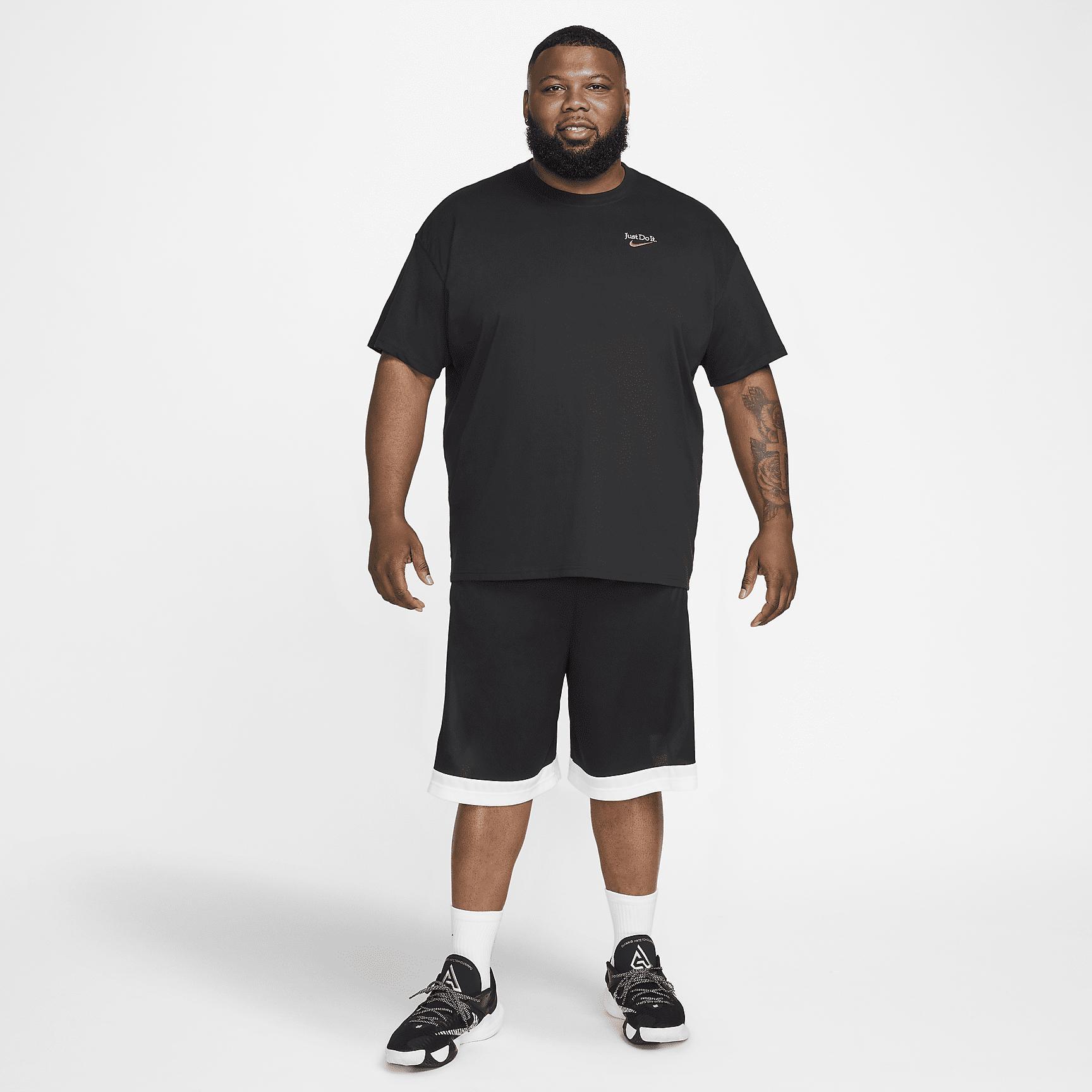 Nike Men's Max90 Basketball T-Shirt Product Image