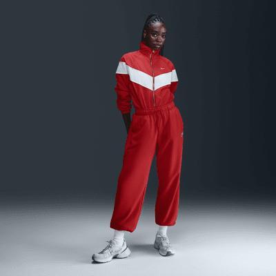 Women's Nike Sportswear Club Fleece Mid-Rise Oversized Sweatpants Product Image