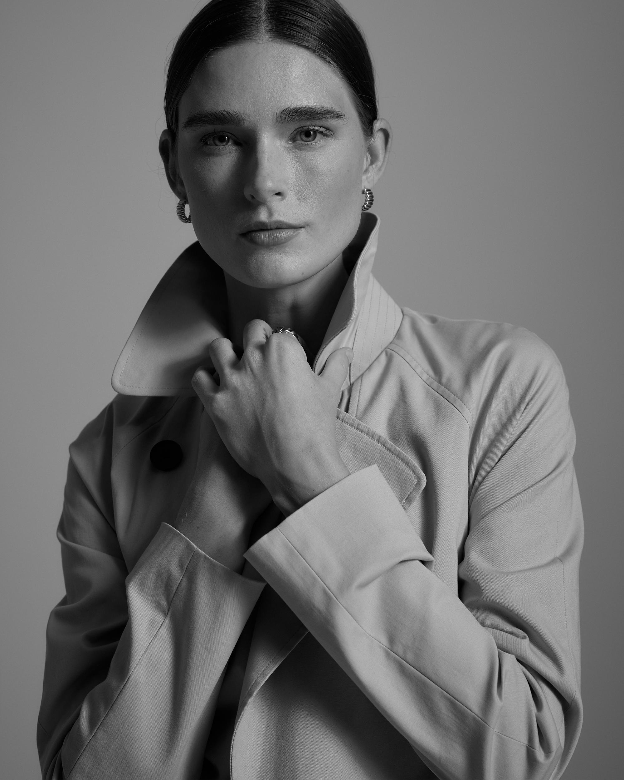 Quince | Women's Comfort Stretch Trench Coat Size XL, Organic Cotton Product Image