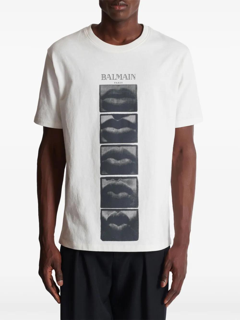 vintage print t-shirt  Product Image