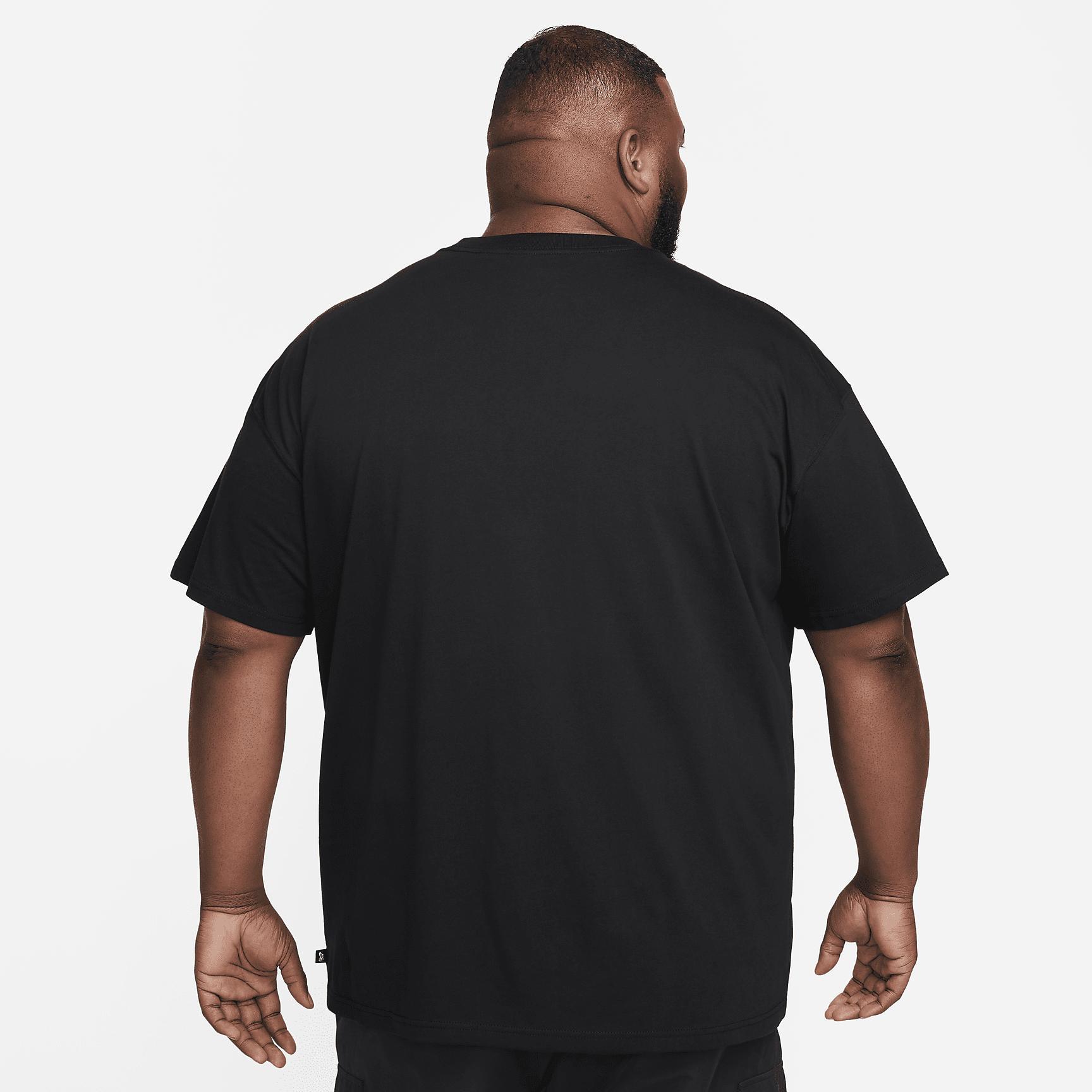 Nike SB Logo Skate T-Shirt Product Image