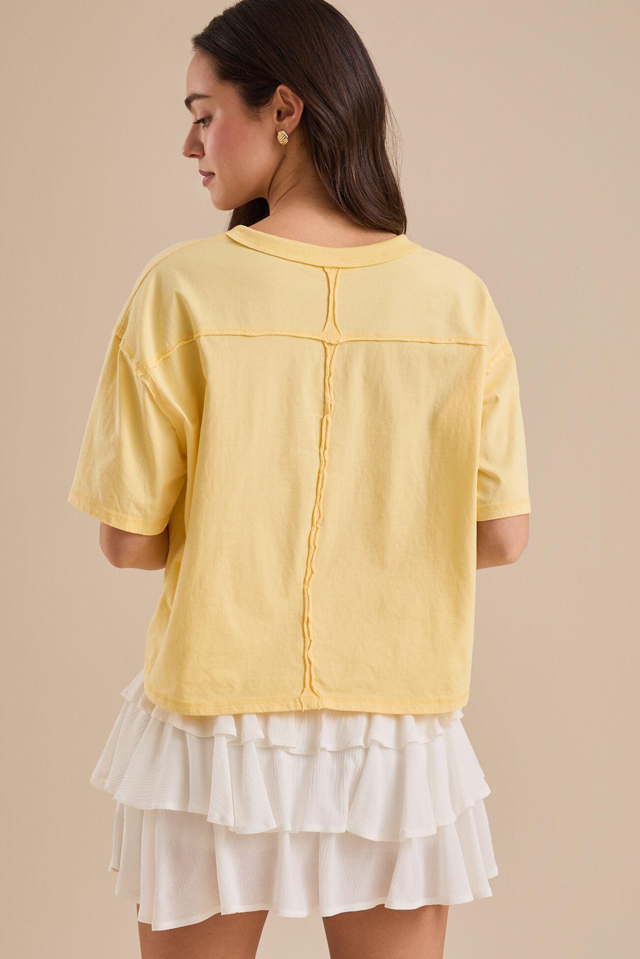 Annie Vneck Tee Product Image