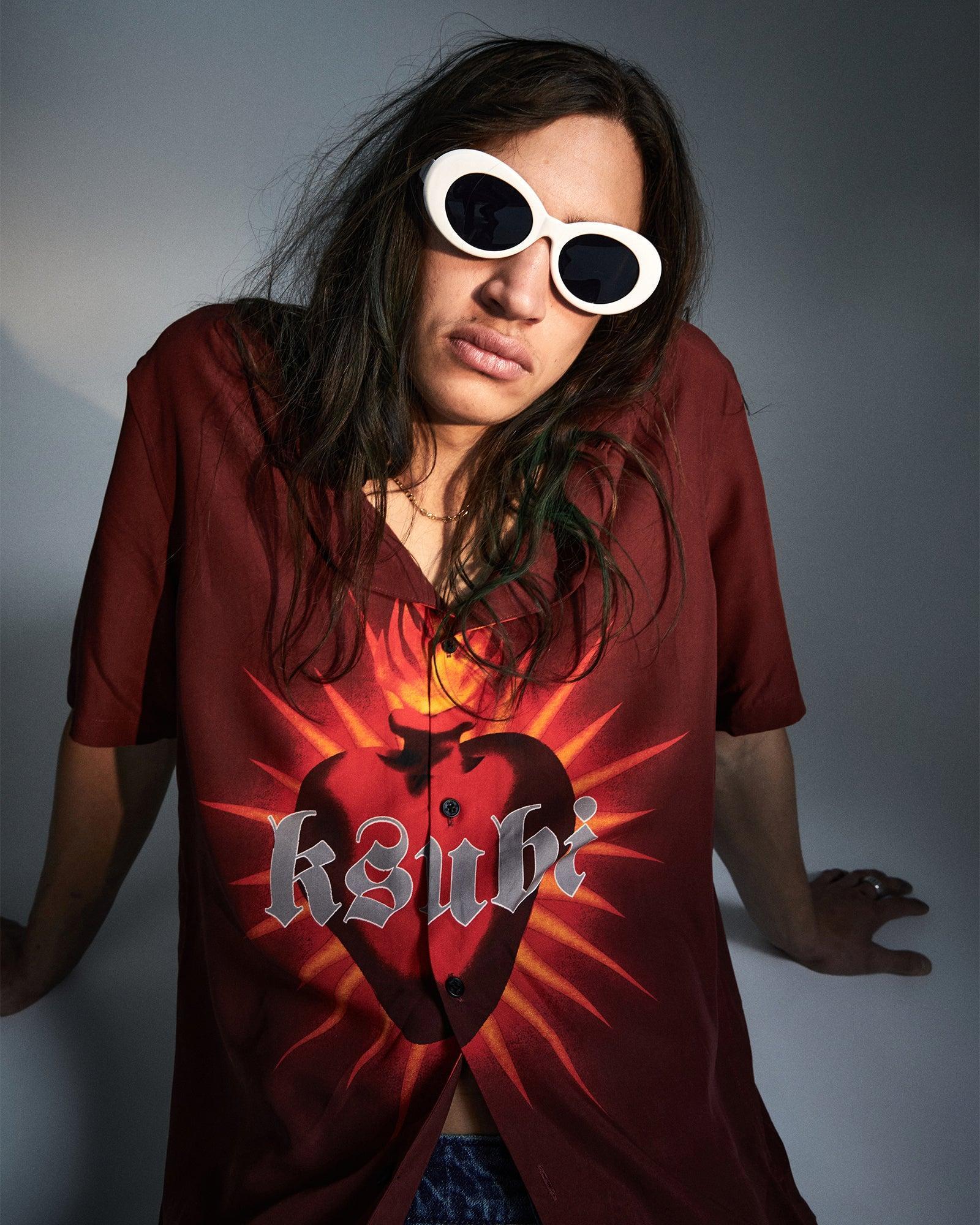 HEART RESORT SS SHIRT CRIMSON Male Product Image