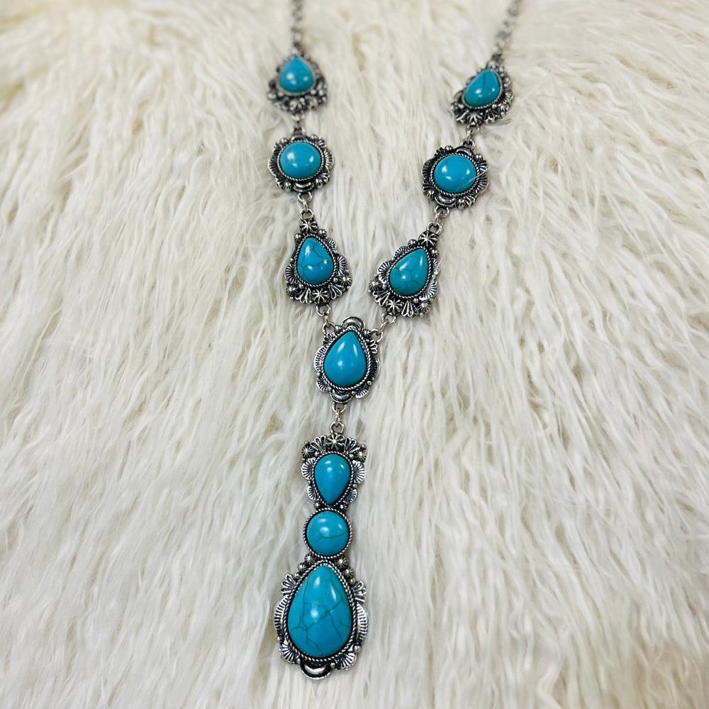 Poise And Grace Necklace Product Image