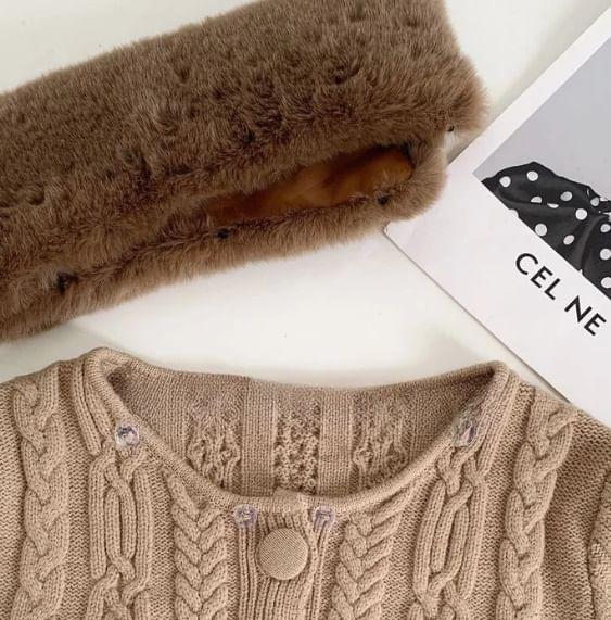Long Sleeve Detachable Faux Fur Collar Plain Cable-Knit Slim-Fit Cardigan Product Image
