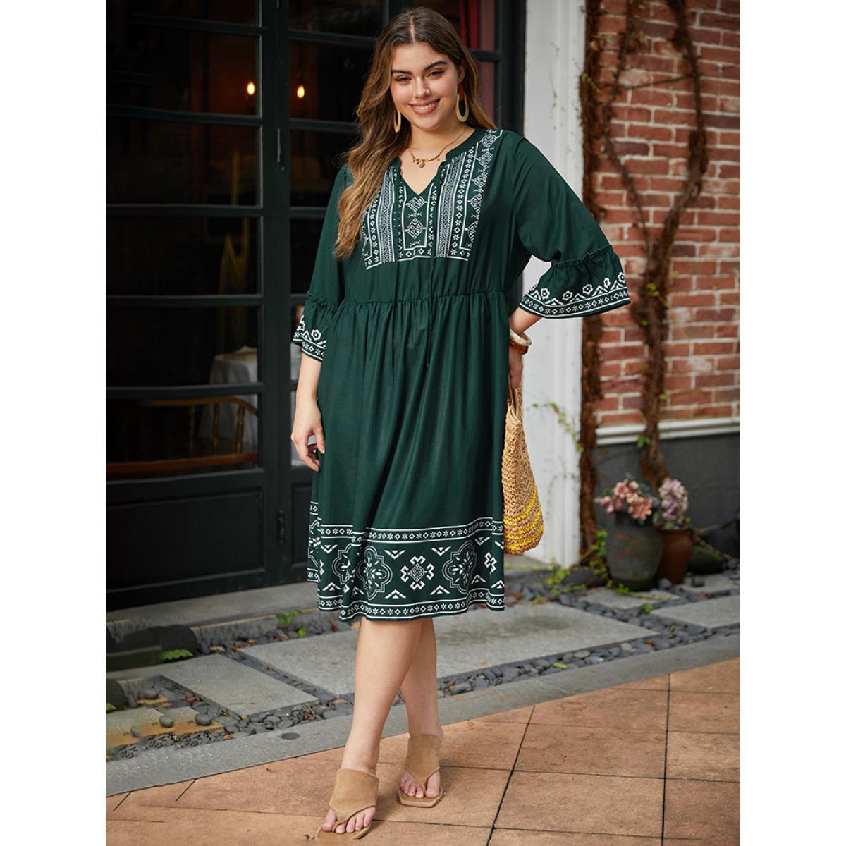 Plus Size Bandana Print Knot Neck Frill Trim Bell Sleeve Dress DarkGreen Women Vacation Cross straps Notched collar Half Sleeve Curvy Midi Dress BloomChic 28/5X Product Image