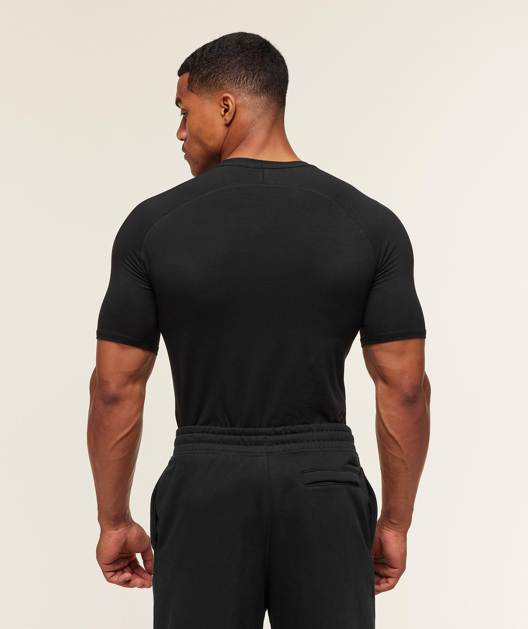 Gymshark Prime T-Shirt - Black/Brand Blue Male Product Image