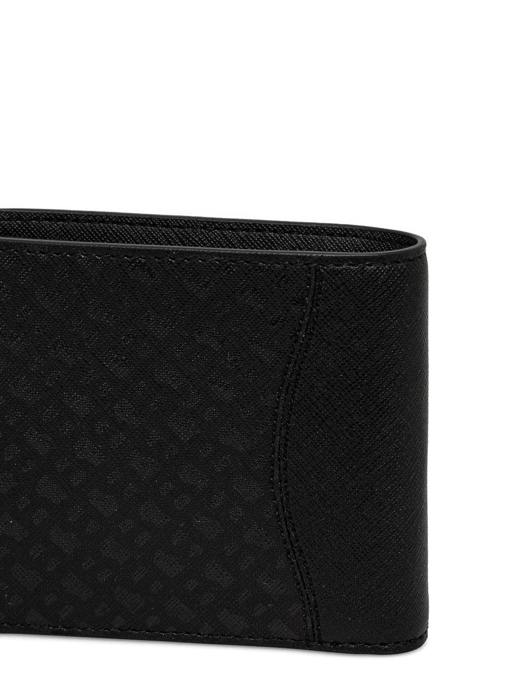 textured bi-fold wallet Product Image