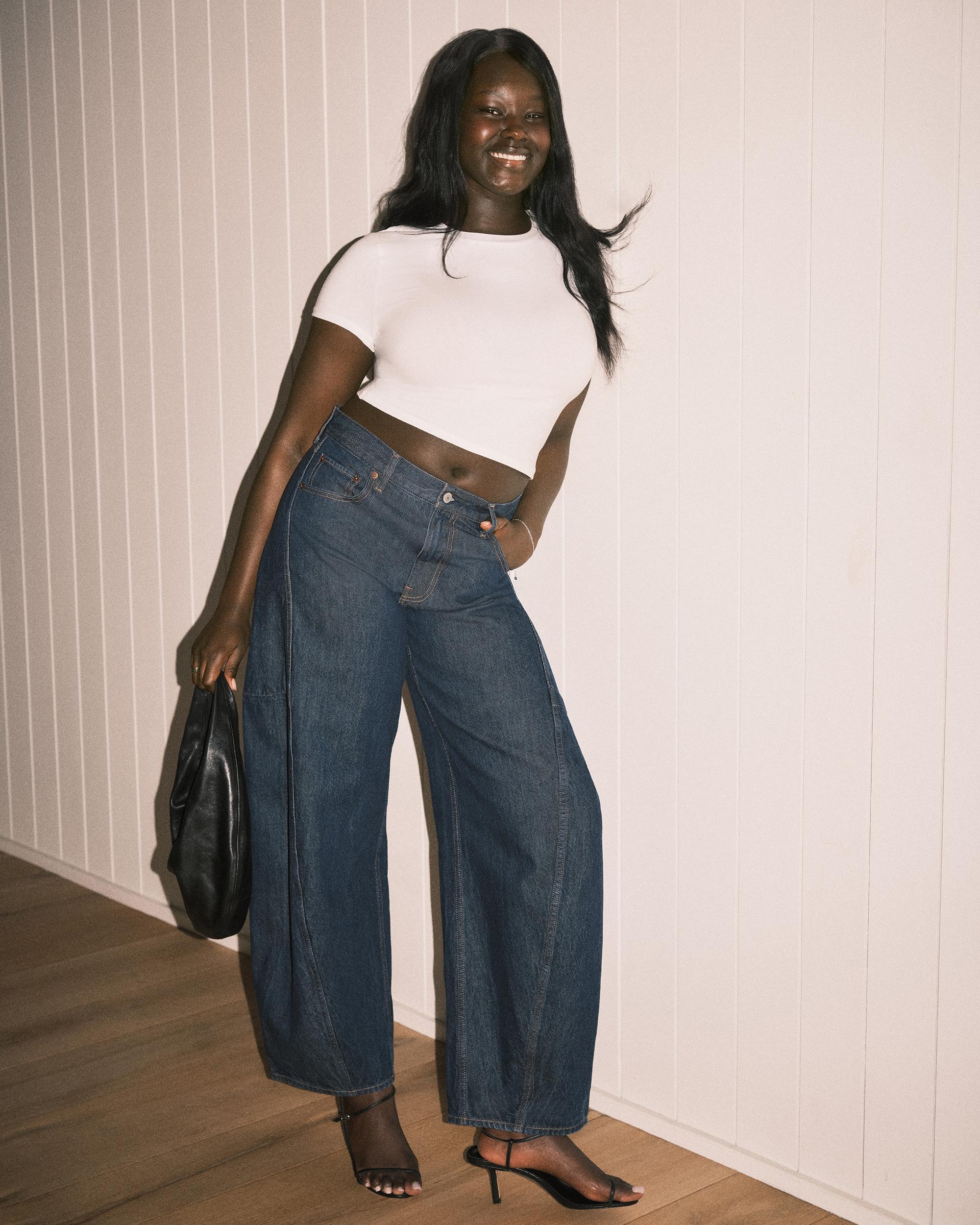 Curve Love Mid Rise Ultra Barrel Jean Product Image