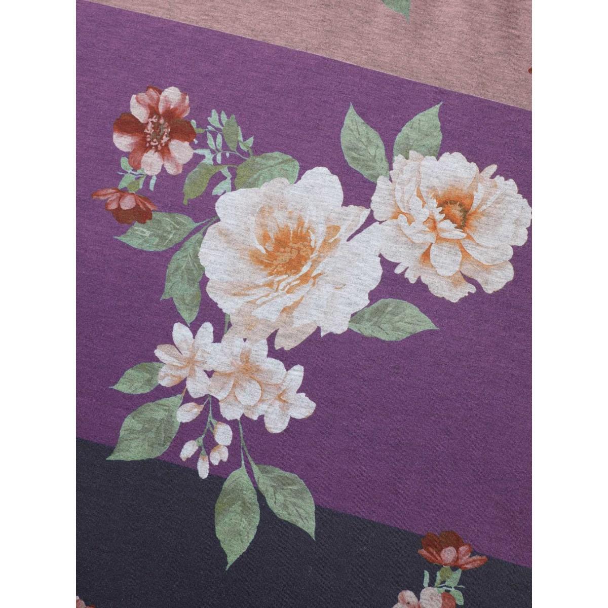 Plus Size Natural Flowers Contrast Round Neck Sweatshirt Women Multicolor Casual Contrast Loose Round Neck Everyday Sweatshirts BloomChic 22-24/3X Product Image