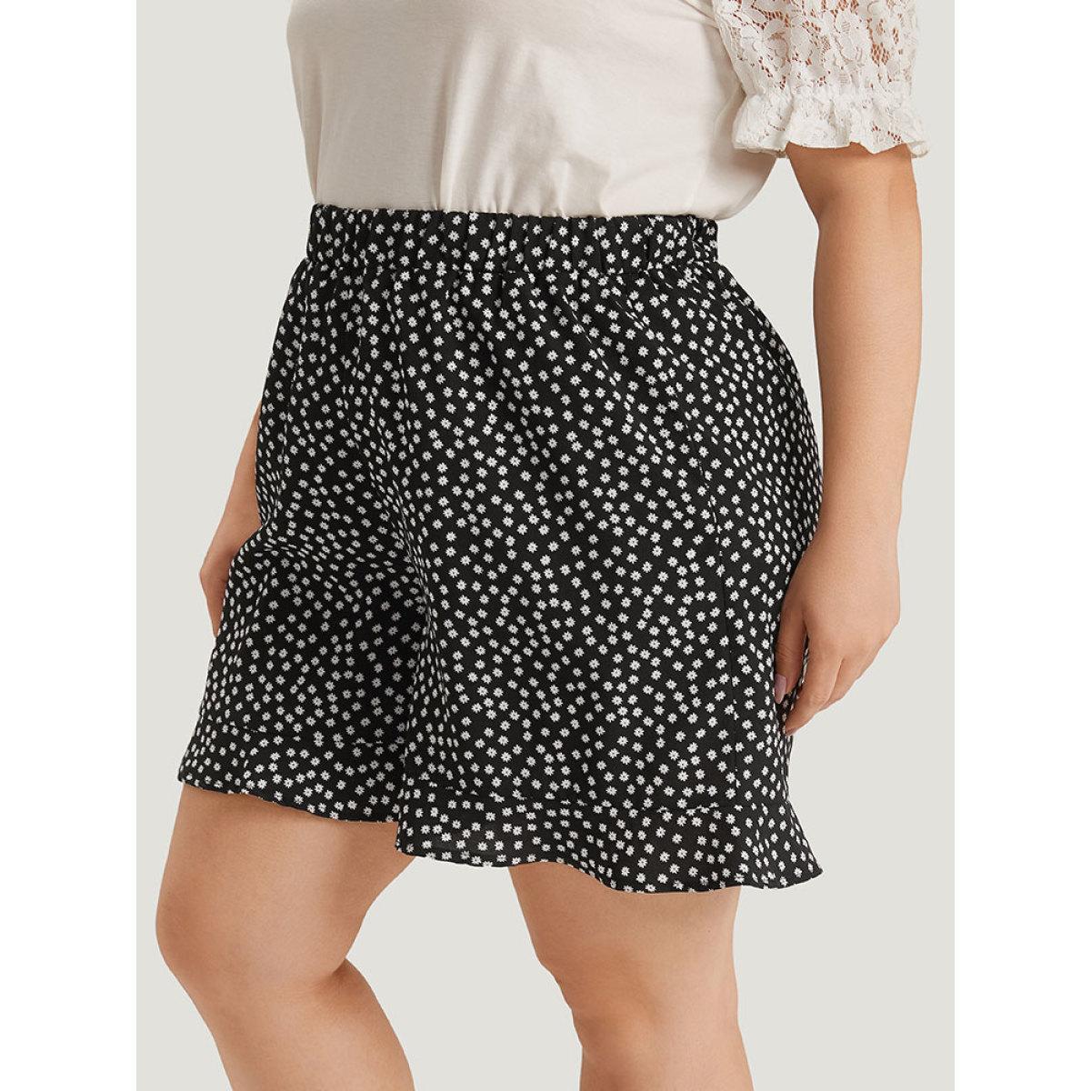 Plus Size Ditsy Floral Pocket Elastic Waist Ruffled Hem Shorts Women BlackFlower Elegant Elastic Waist Dailywear Shorts BloomChic 14-16/1X Product Image