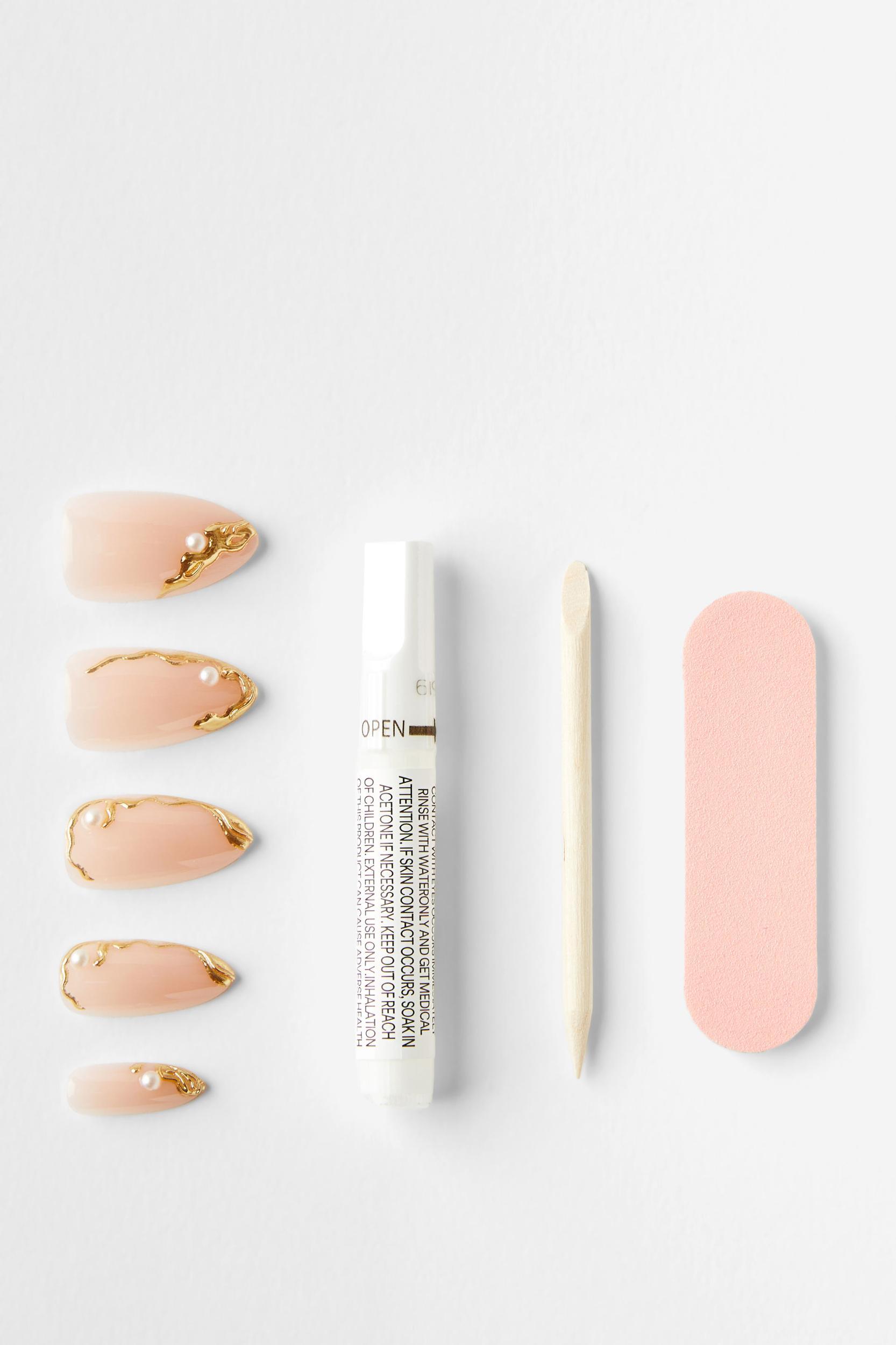 Press On Nails Product Image