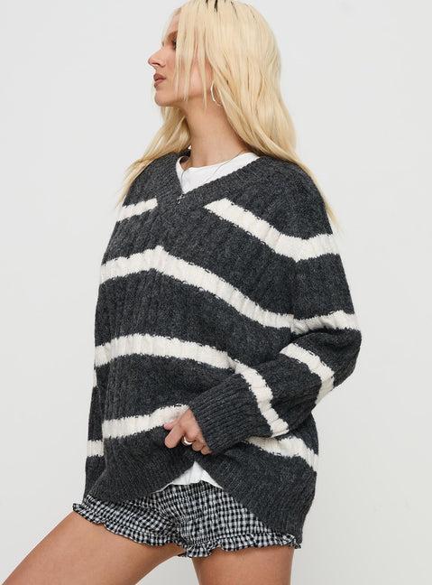 Percivill Knit Sweater Grey / Cream Product Image