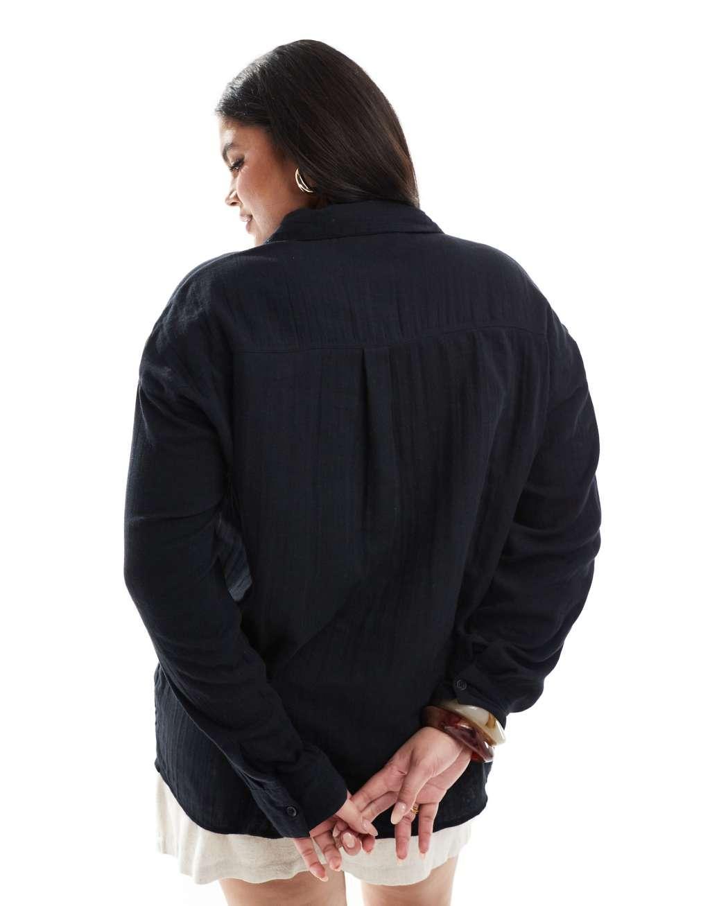ASOS DESIGN Curve oversized textured cotton shirt in black Product Image
