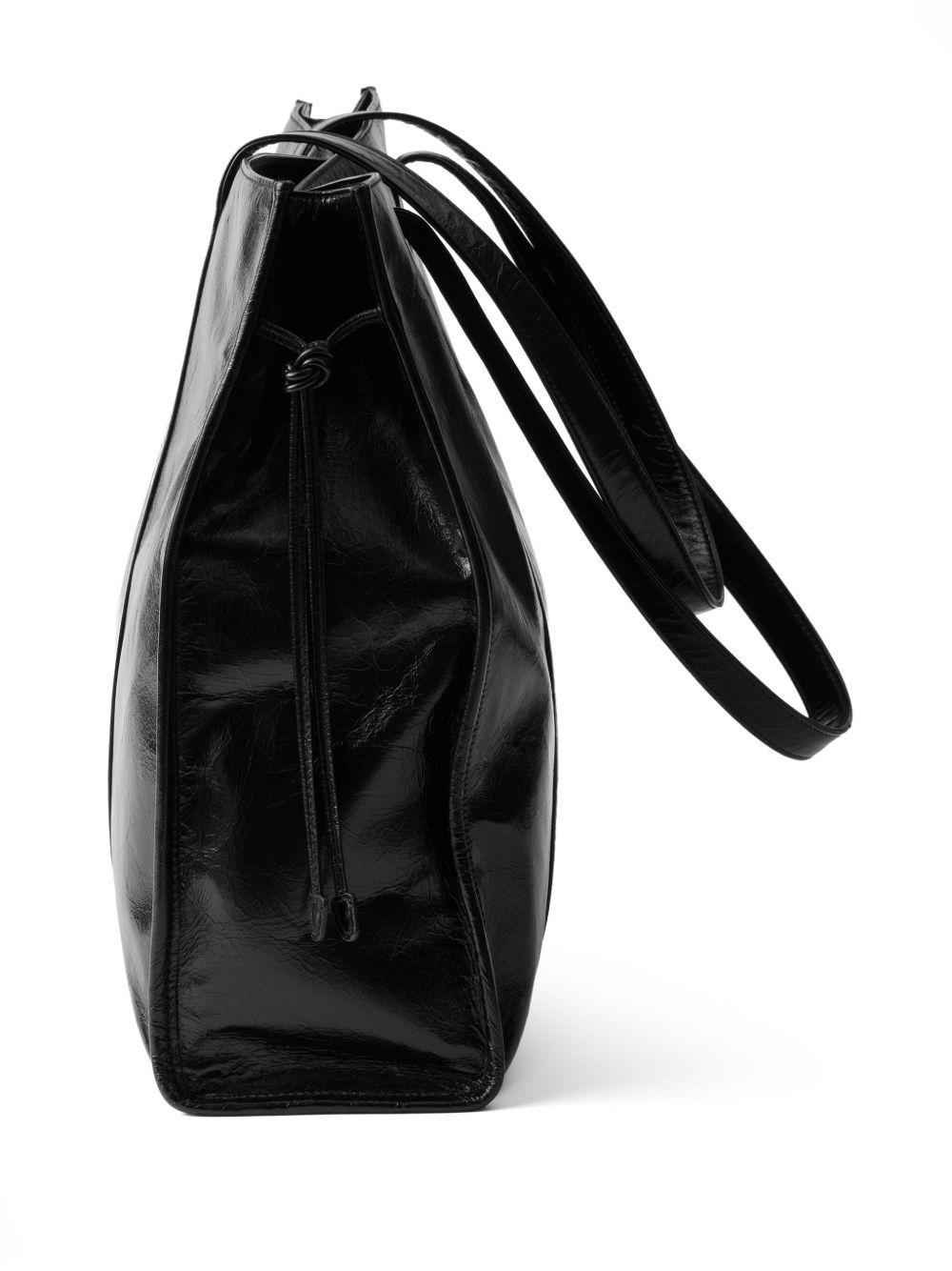 leather tote bag Product Image