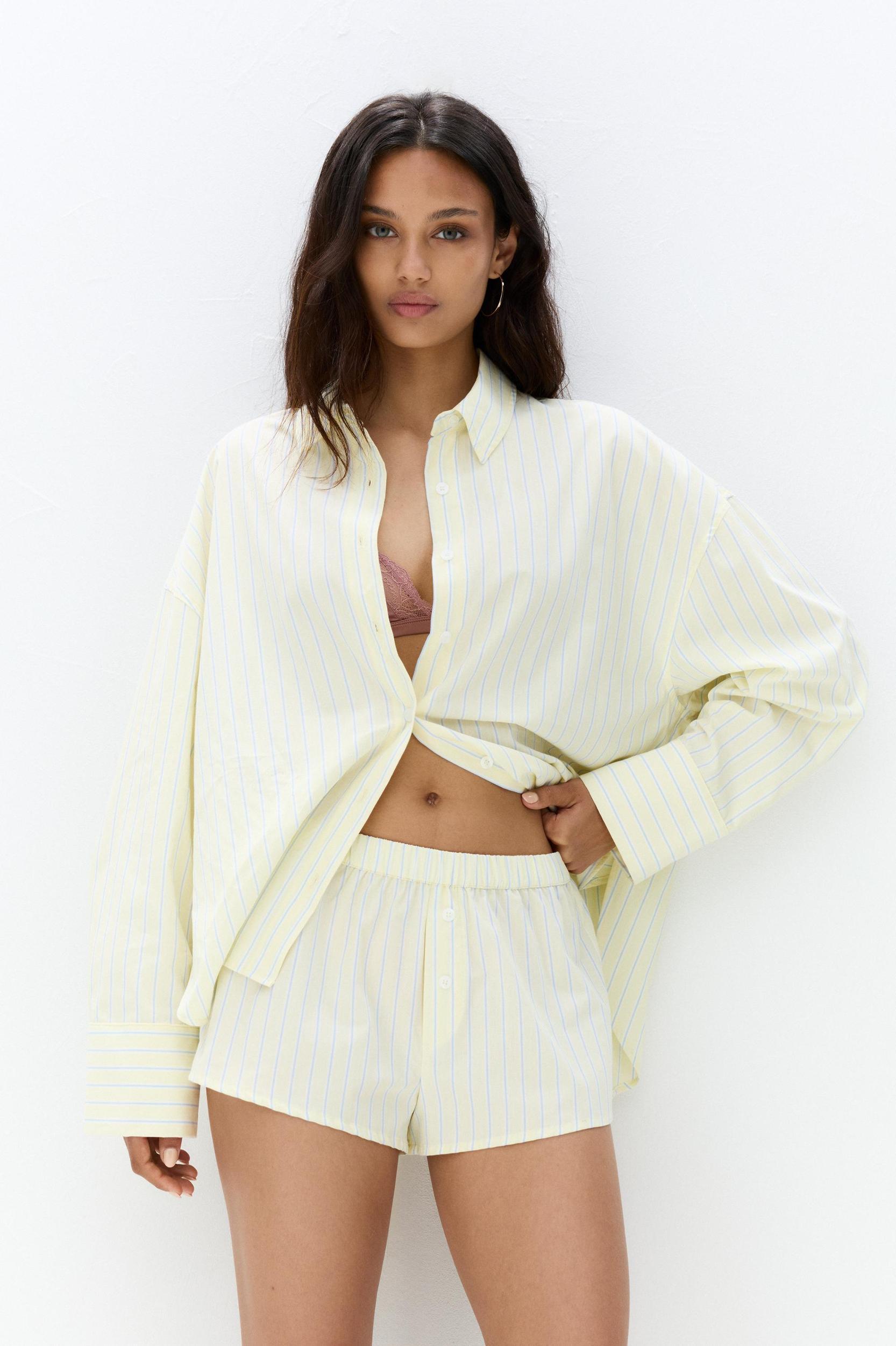 Striped pajama shorts Product Image