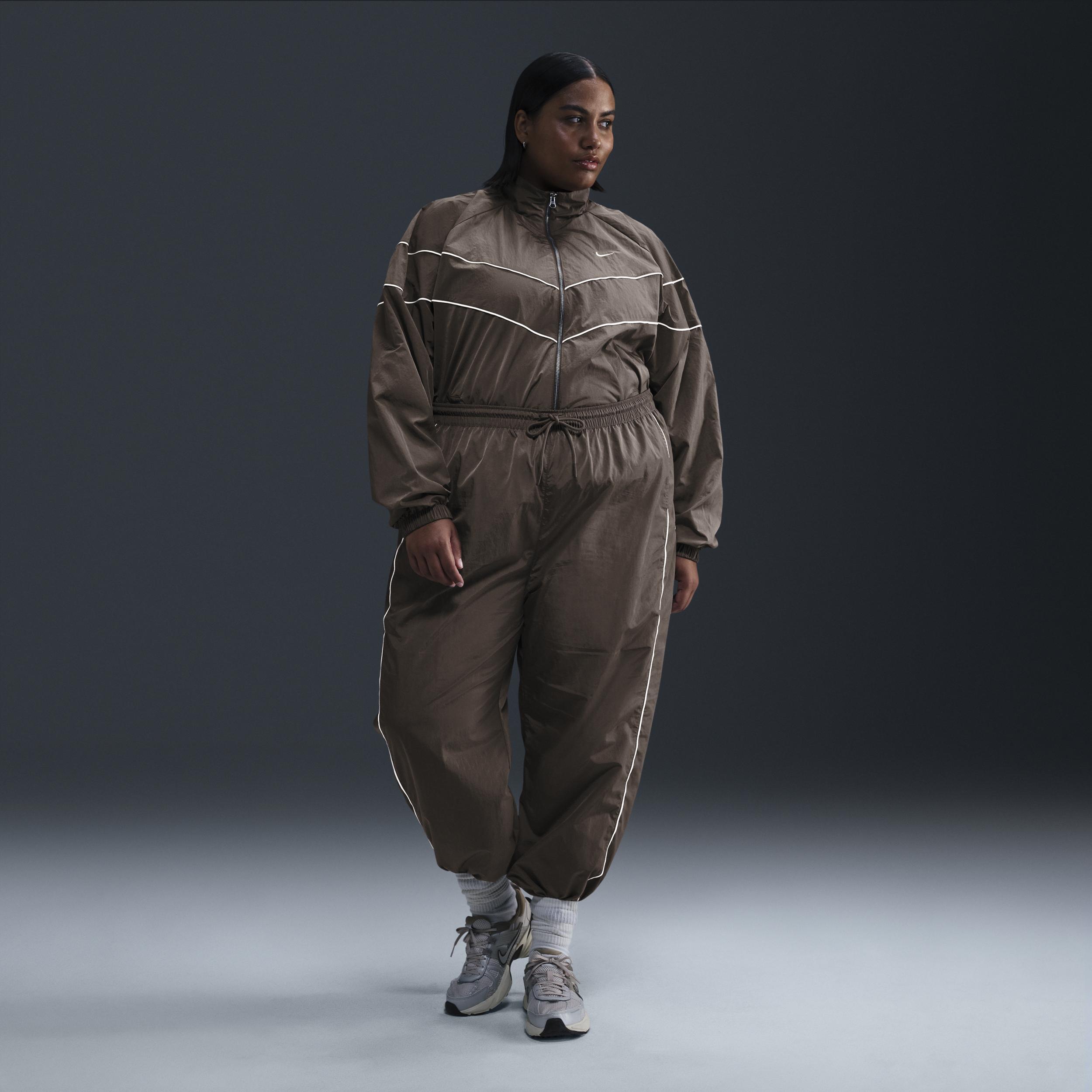 Nike Women's Windrunner Loose UV Woven Full-Zip Jacket (Plus Size) Product Image