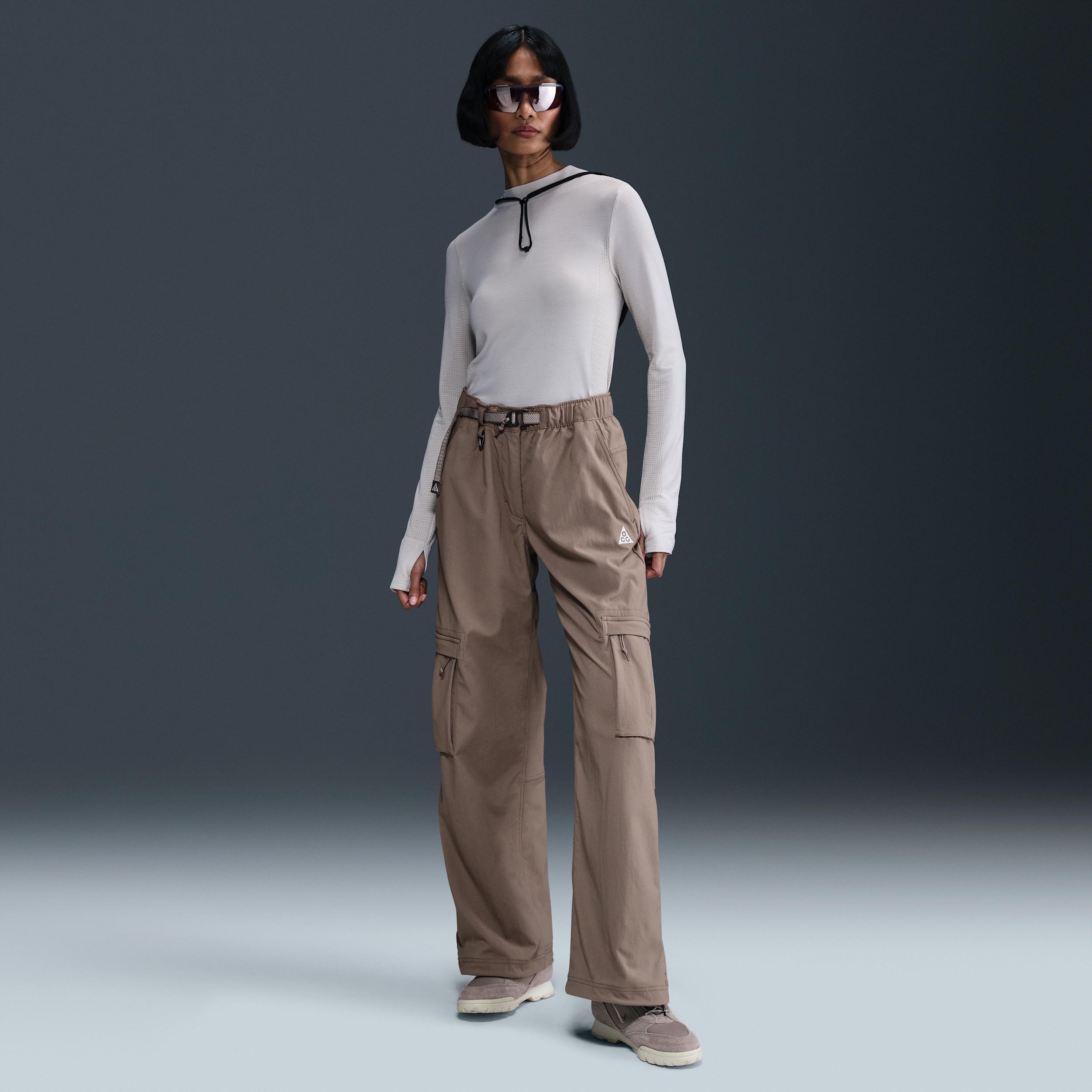 Women's Nike ACG "Smith Summit" Cargo Pants Product Image