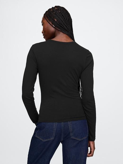 Lightweight Modern T-Shirt Product Image