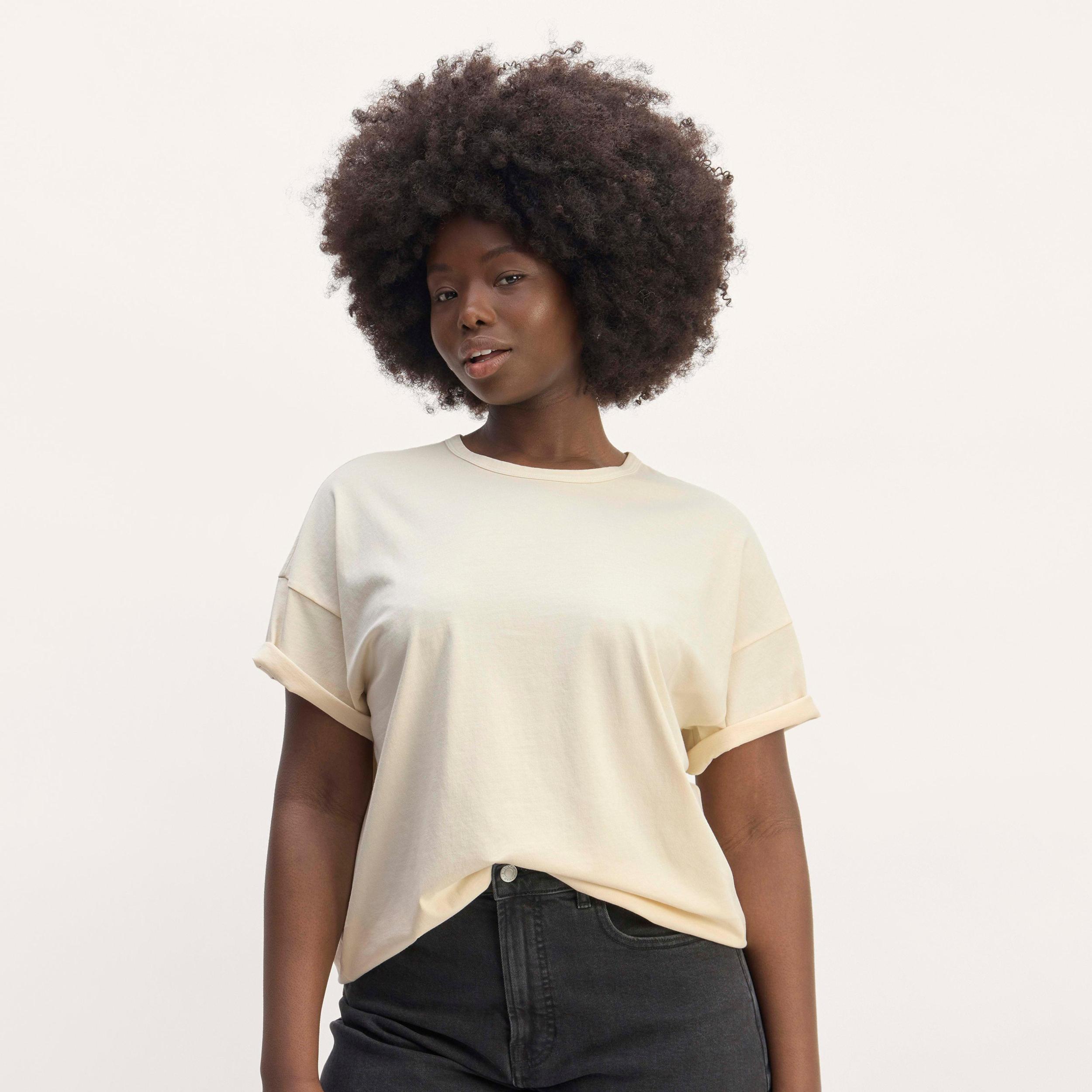 The Boyfriend Tee in Essential Cotton Product Image
