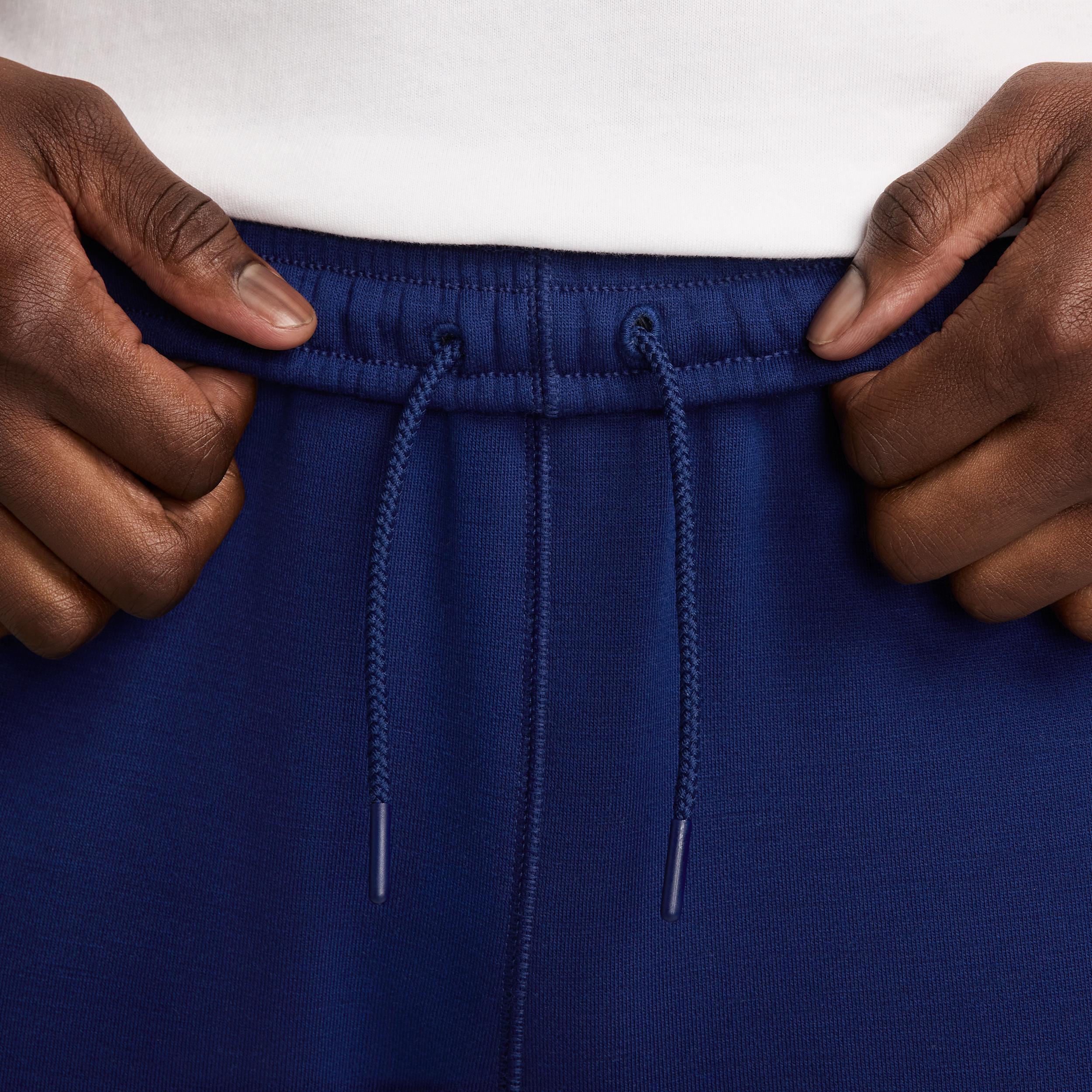 Nike Unisex Wool Classics Open-Hem Fleece Pants Product Image