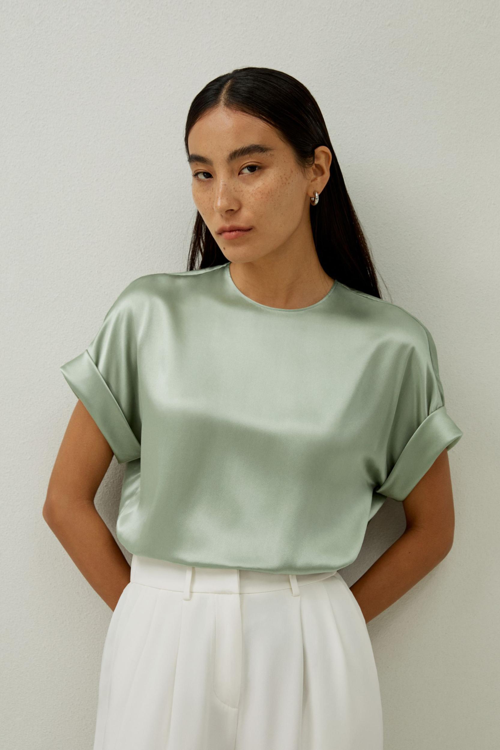 Obliuque Sleeves Round Neck Silk Tee Product Image