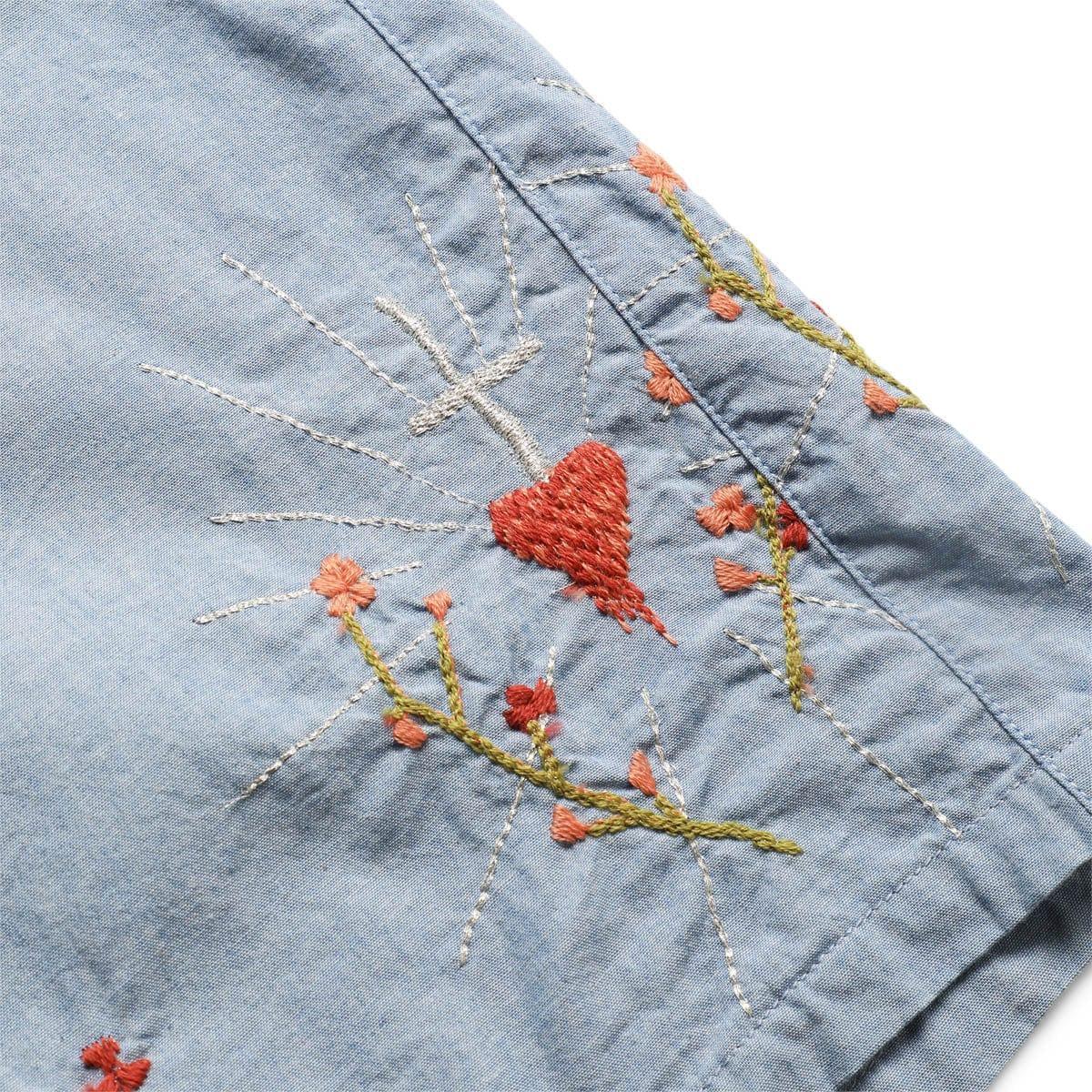 CHAMBRAY CORAZON EMBROIDERY EASY SHORTS Product Image