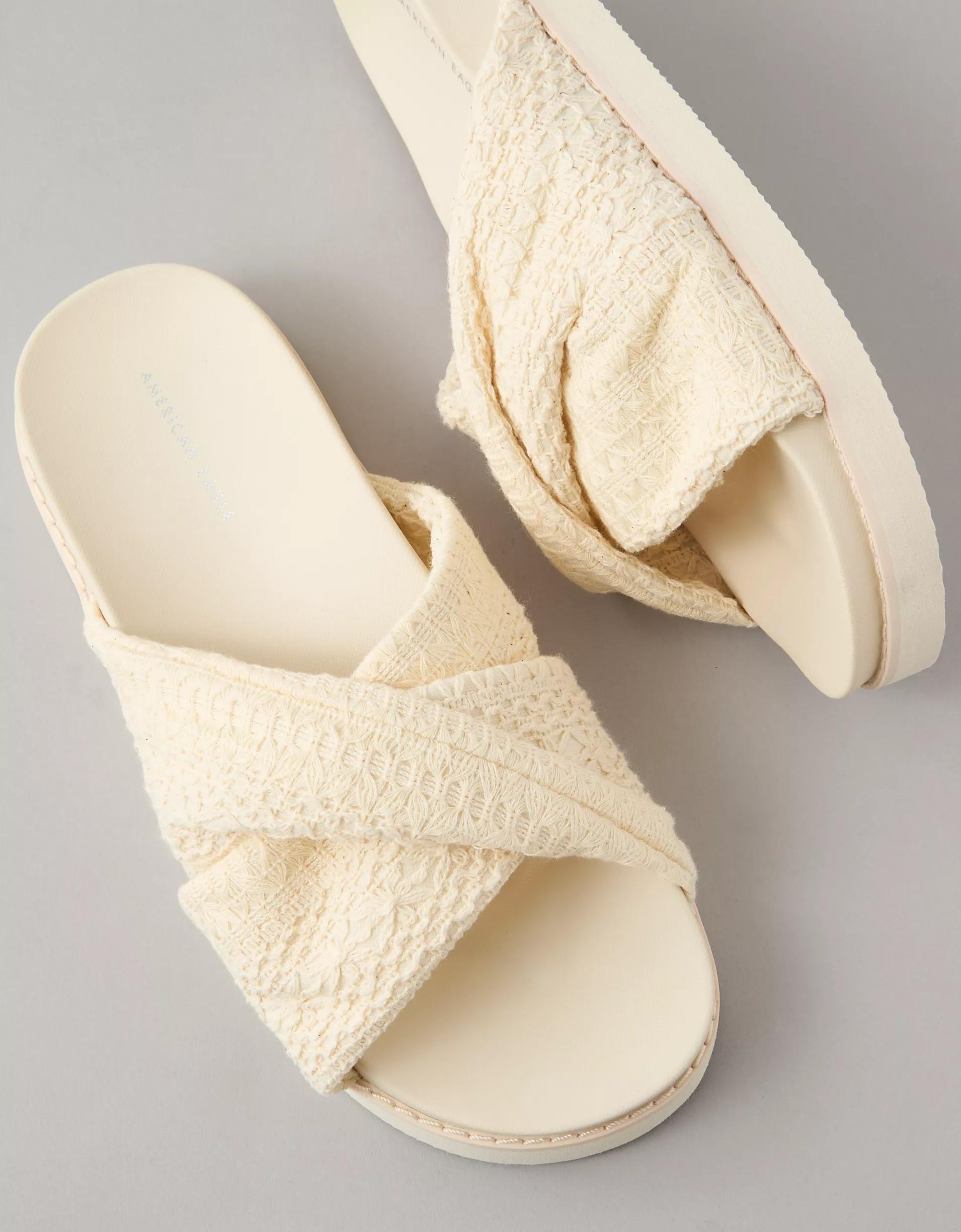 AE Twist Slide Eyelet Sandal Product Image
