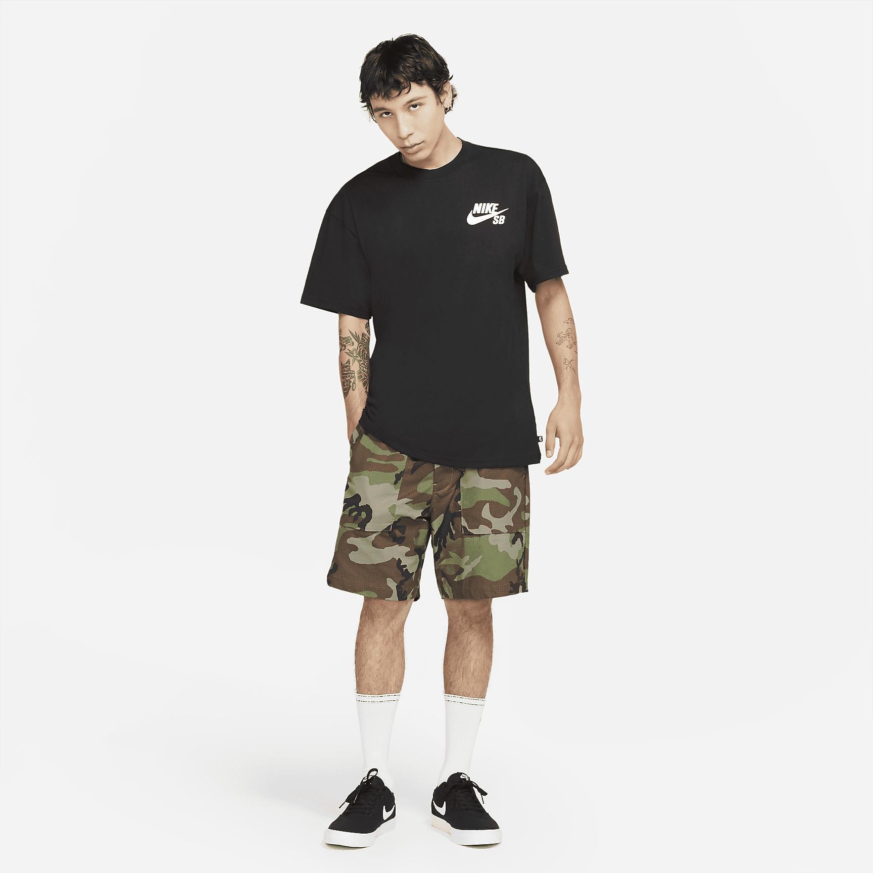 Nike SB Logo Skate T-Shirt Product Image