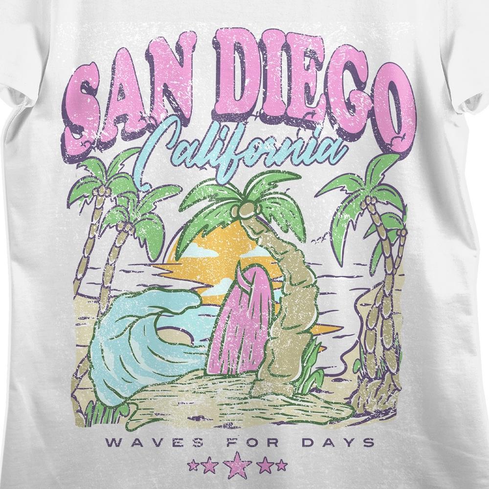 Juniors' San Diego Distressed Beach Graphic Tee, Women's, Size: XS, White Product Image