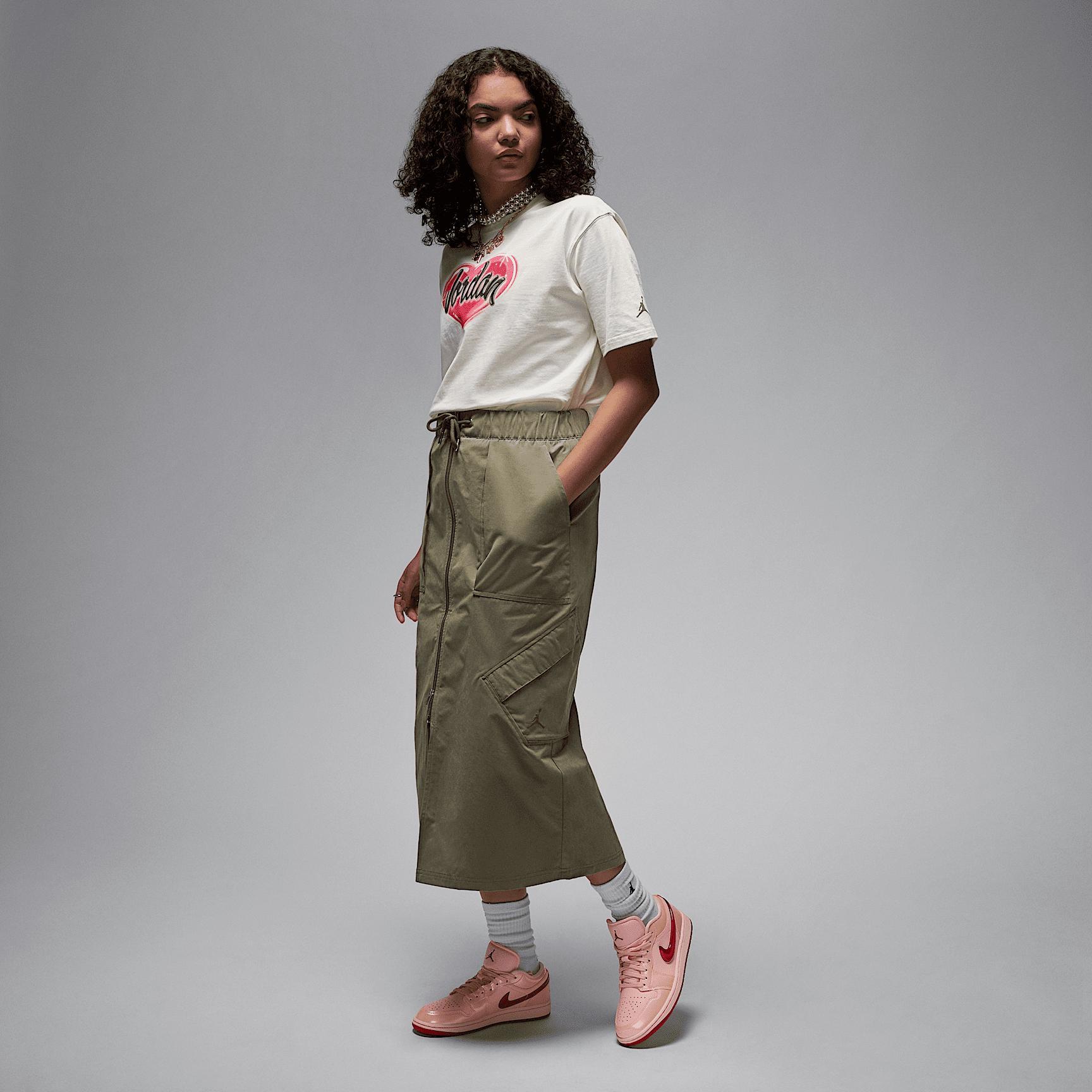 Women's Air Jordan 1 Low SE Shoes Product Image