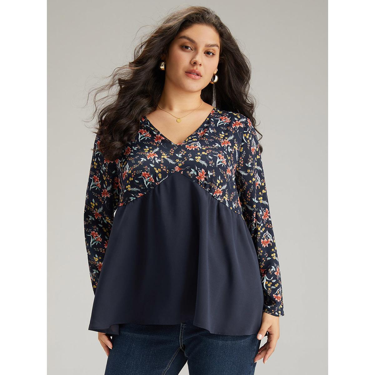 Plus Size Indigo Floral Print Patchwork Pleated Blouse Women Elegant Long Sleeve V-neck Dailywear Blouses BloomChic 26/4X Product Image