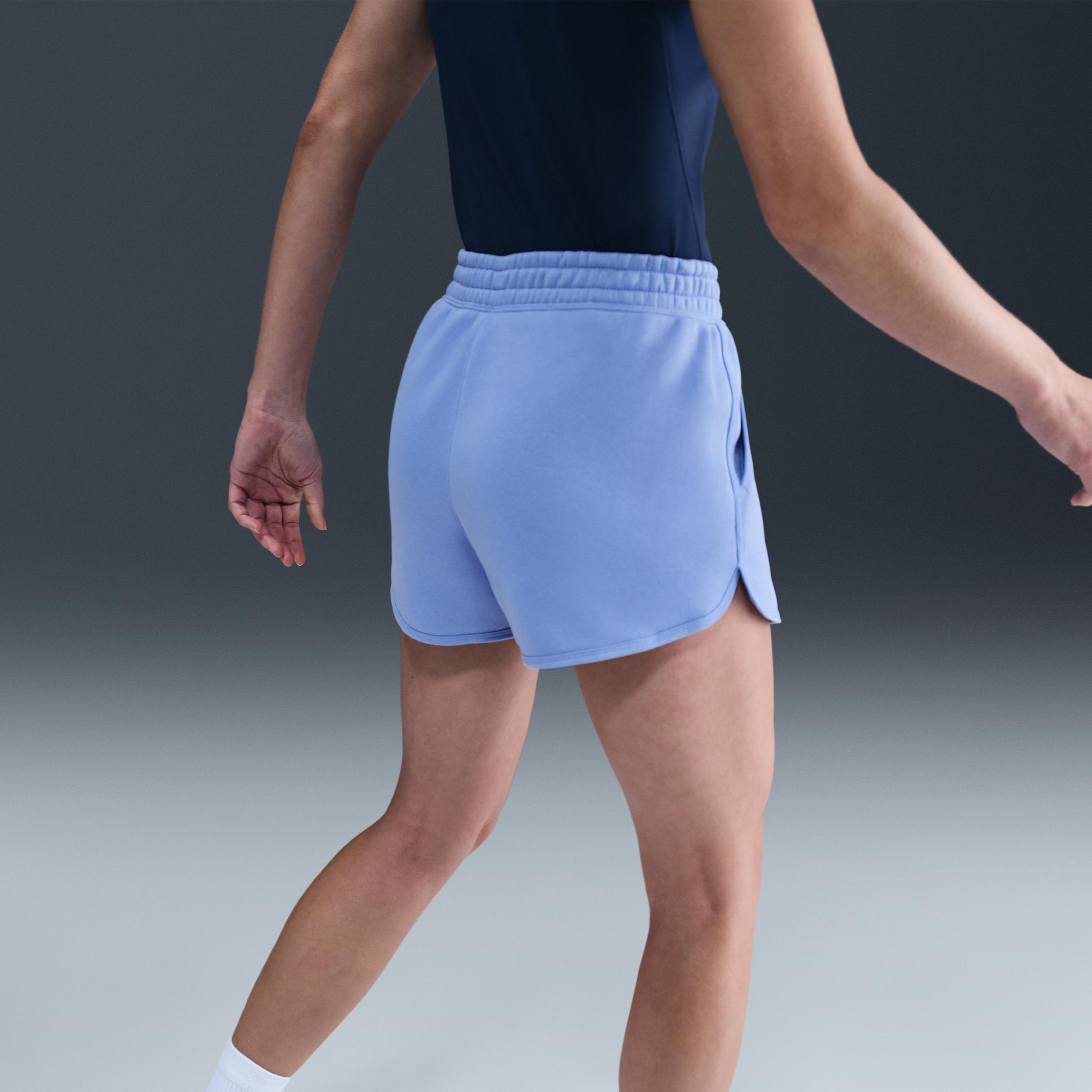 NikeCourt Heritage Women's Mid-Rise Fleece Tennis Shorts Product Image