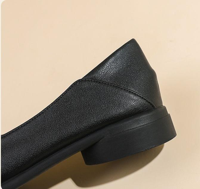 Low Heel Faux Leather Pumps Product Image