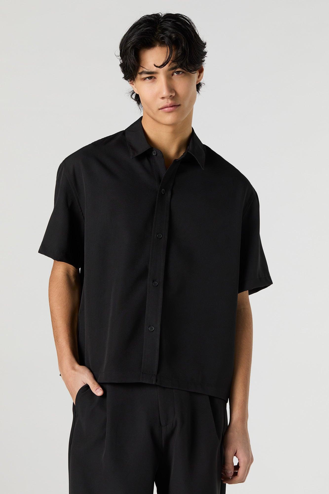 Boxy Button-Up Short Sleeve Top Male Product Image