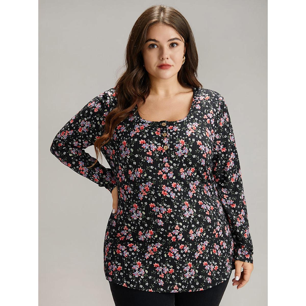 Plus Size Ditsy Floral Square Neck Button Up T-shirt Black Women Elegant Printed Ditsy Floral Square Neck Everyday T-shirts BloomChic 18-20/2X Product Image