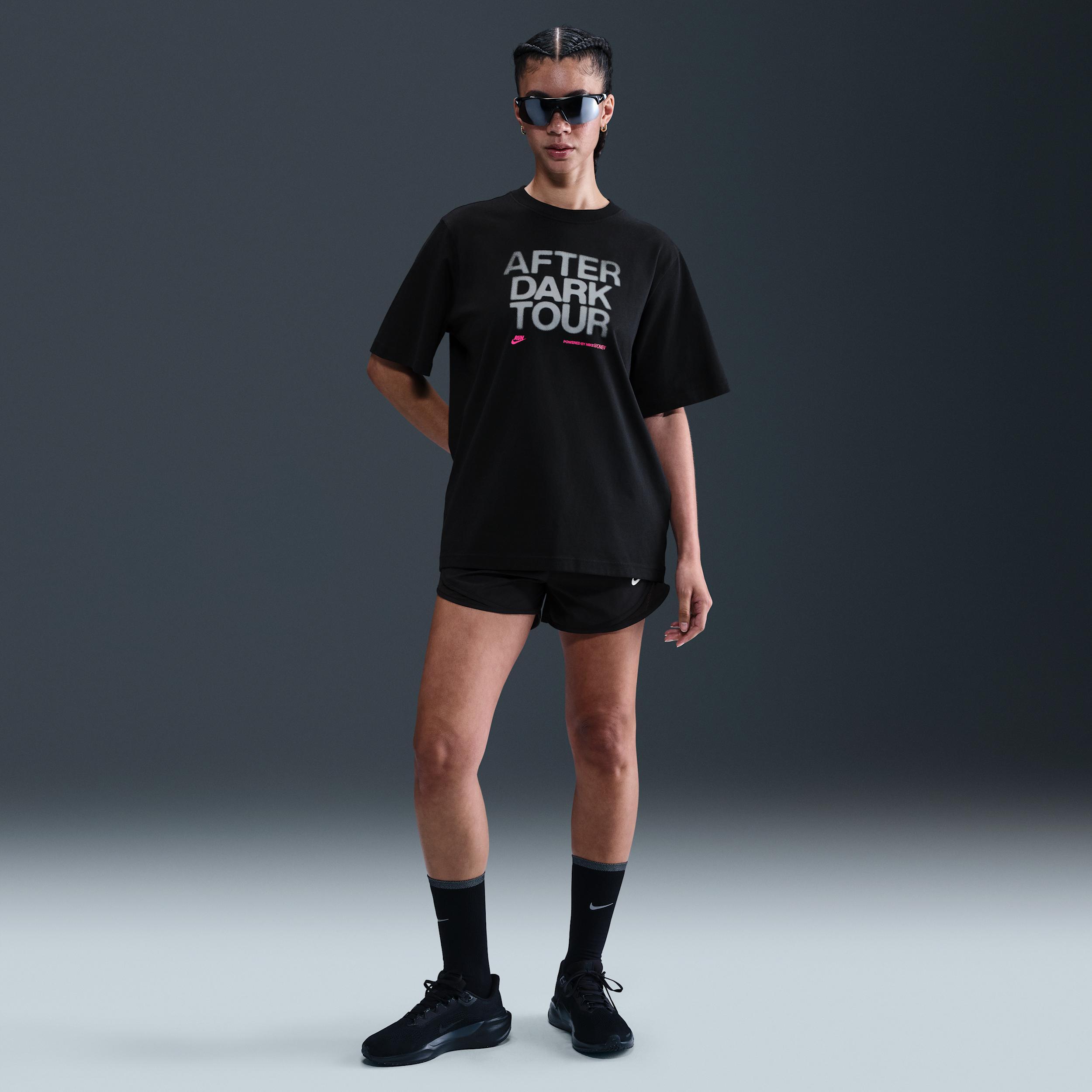 Nike After Dark Tour Women's Loose Short-Sleeve T-Shirt Product Image